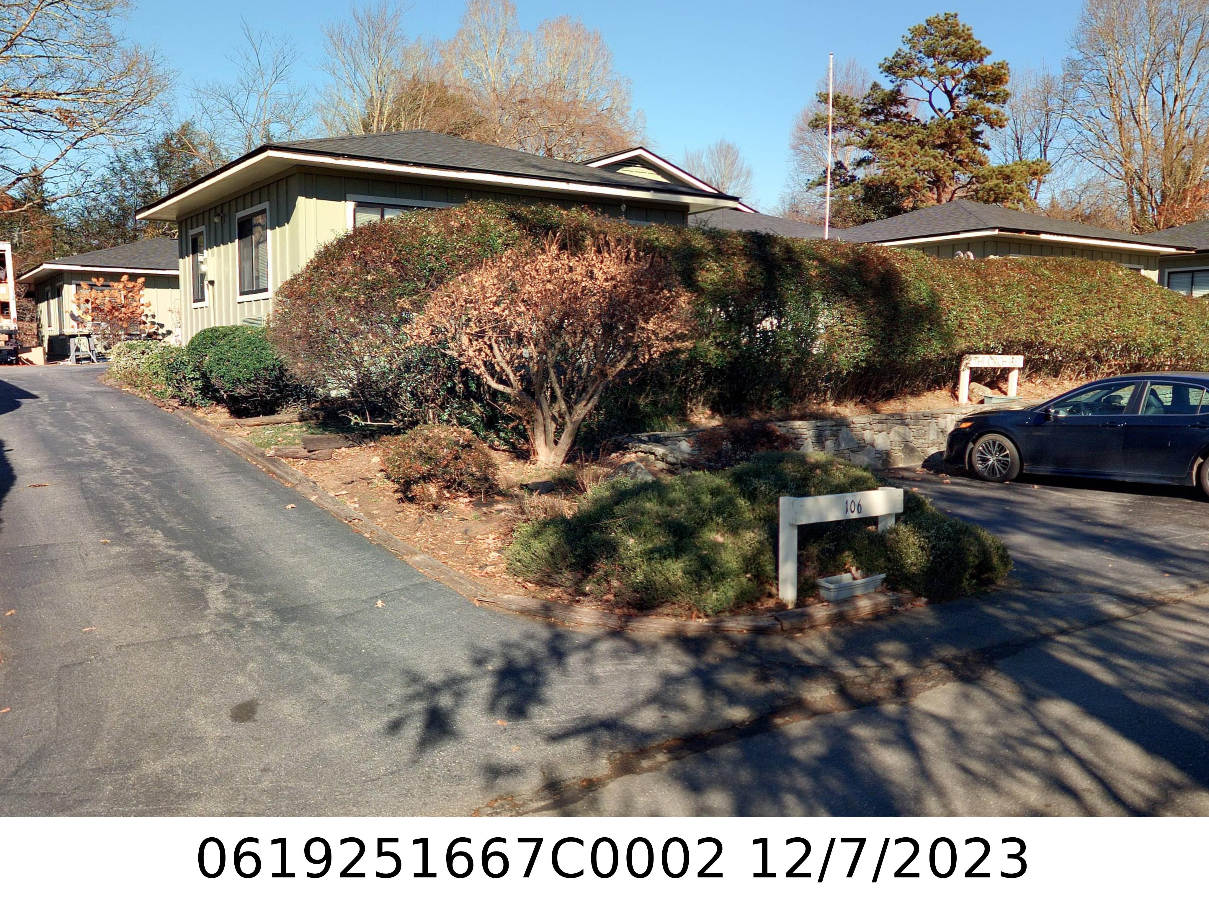A picture of the property located at 106 ORCHARD ST # D, BLACK MOUNTAIN NC 28711.