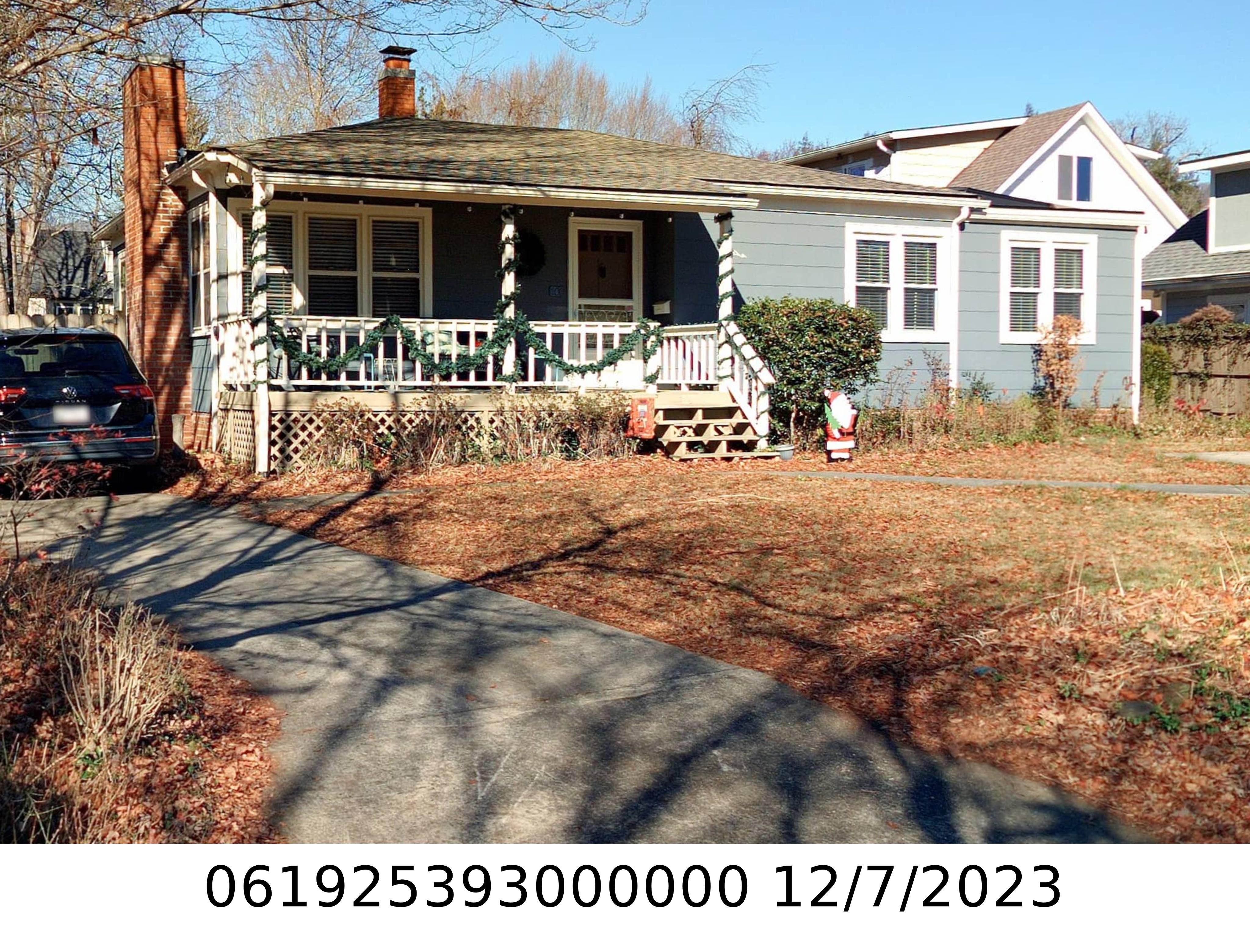A picture of the property located at 100 ORCHARD ST, BLACK MOUNTAIN NC 28711.