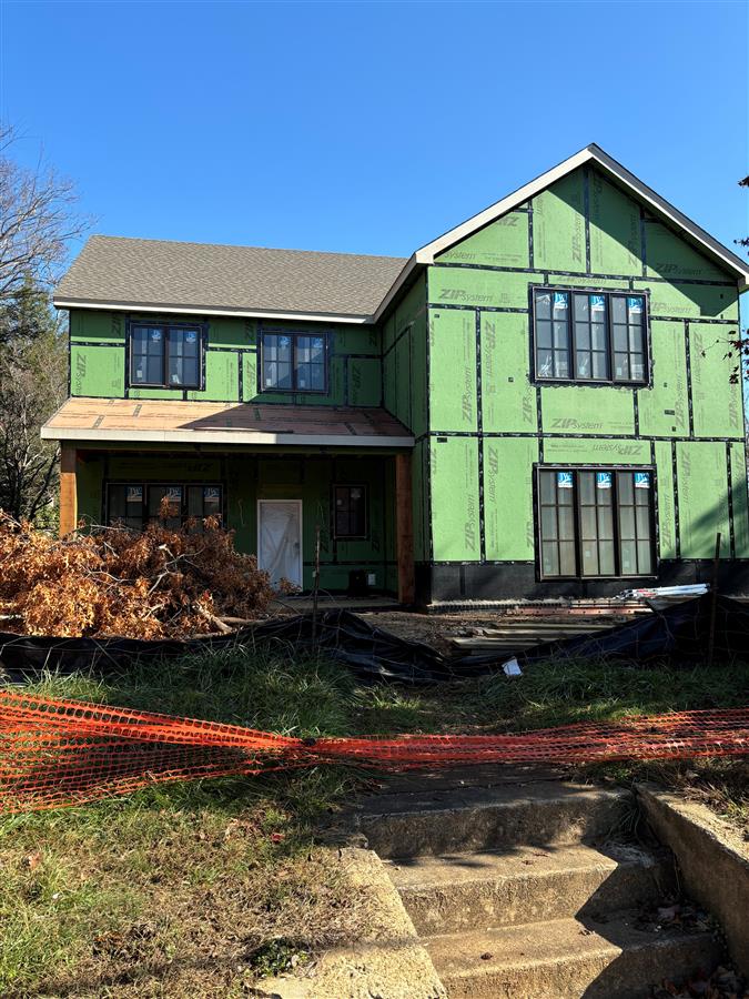 A picture of the property located at 124 CHURCH ST, BLACK MOUNTAIN NC 28711.