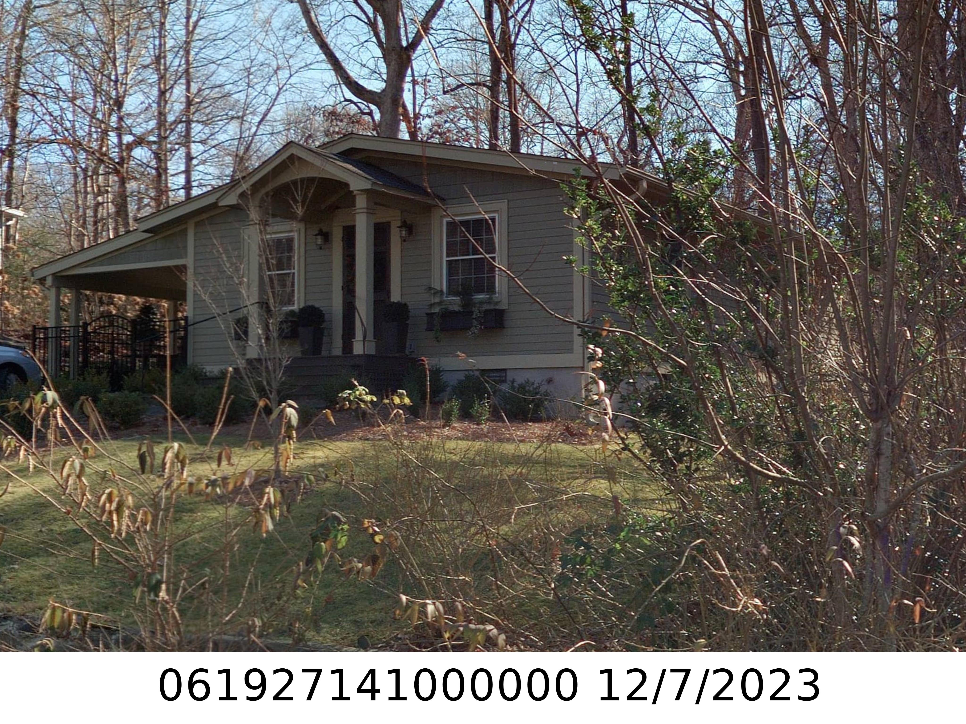 A picture of the property located at 103 S PARK LN, BLACK MOUNTAIN NC 28711.
