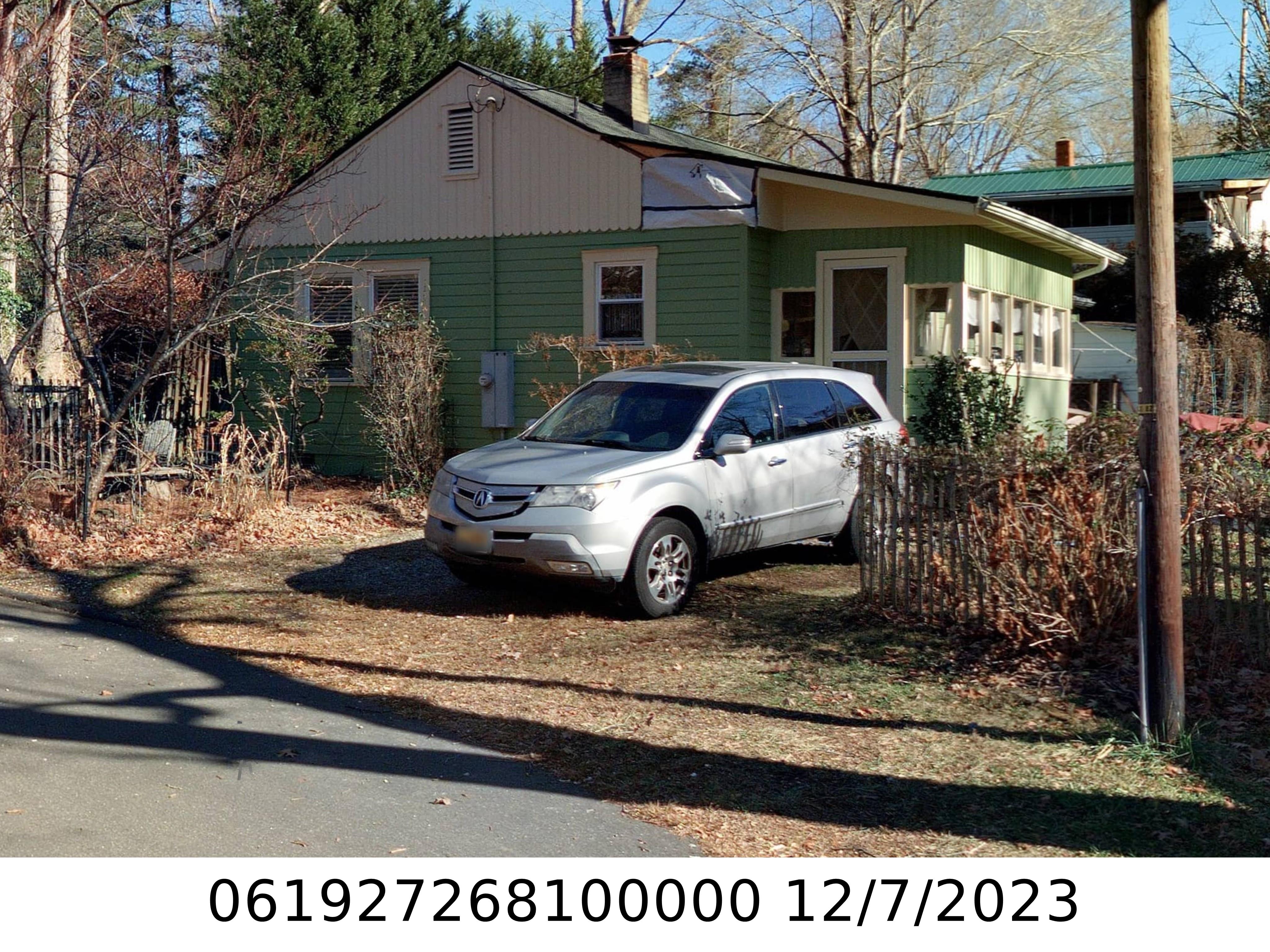 A picture of the property located at 101 OAKLAND DR, BLACK MOUNTAIN NC 28711.