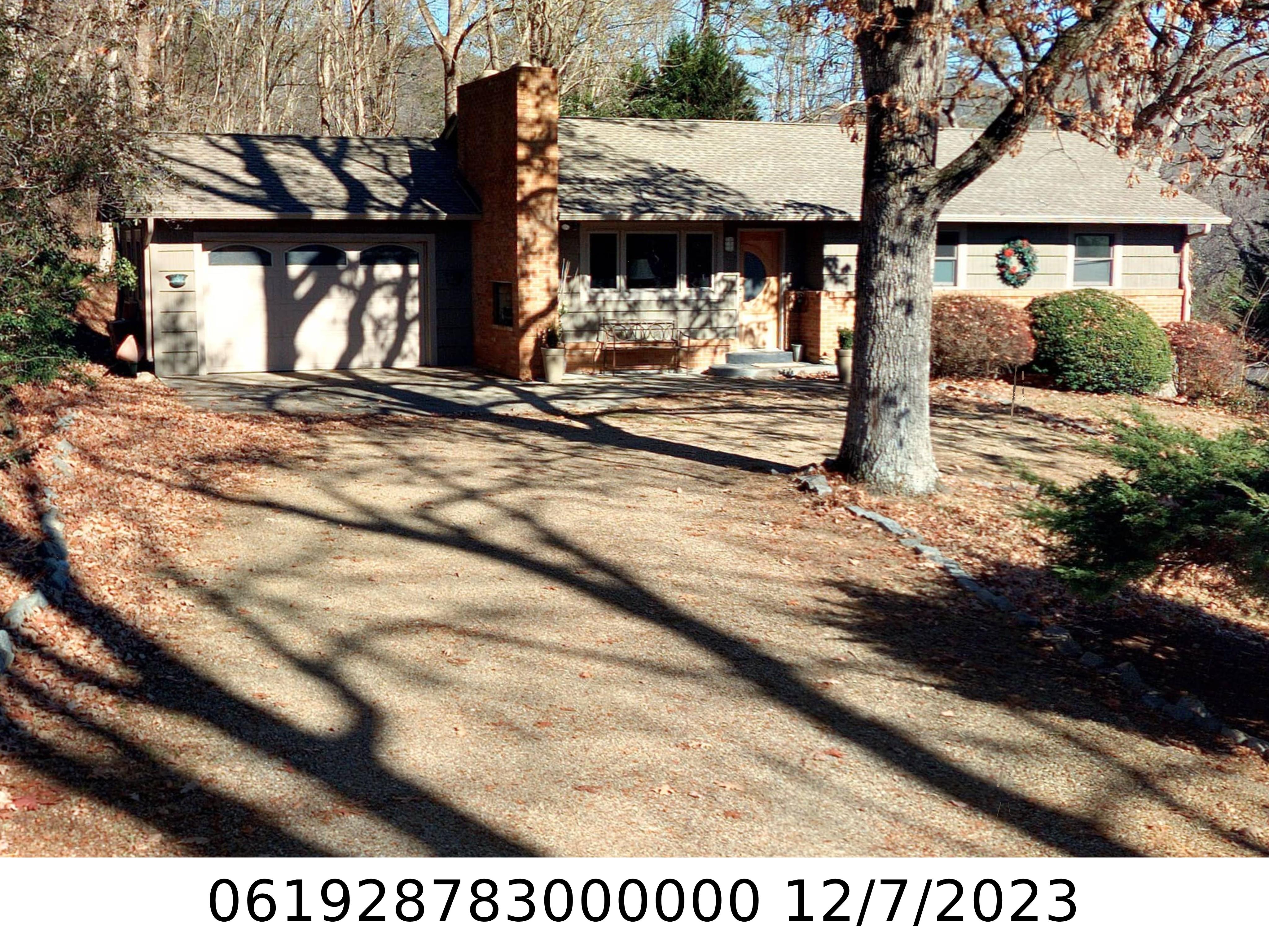 A picture of the property located at 112 NINTH ST, BLACK MOUNTAIN NC 28711.