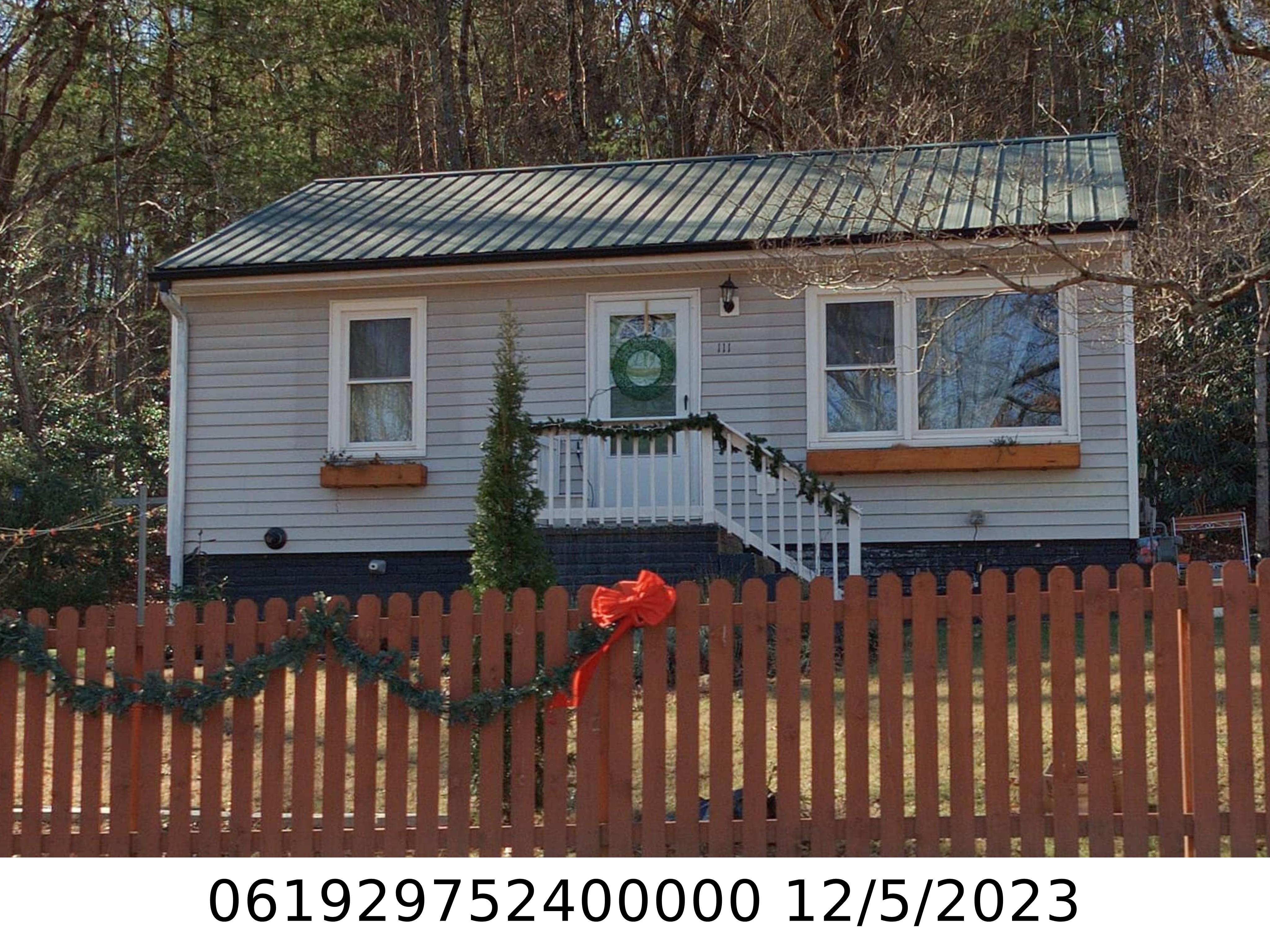 A picture of the property located at 111 NORTH FORK RD, BLACK MOUNTAIN NC 28711.