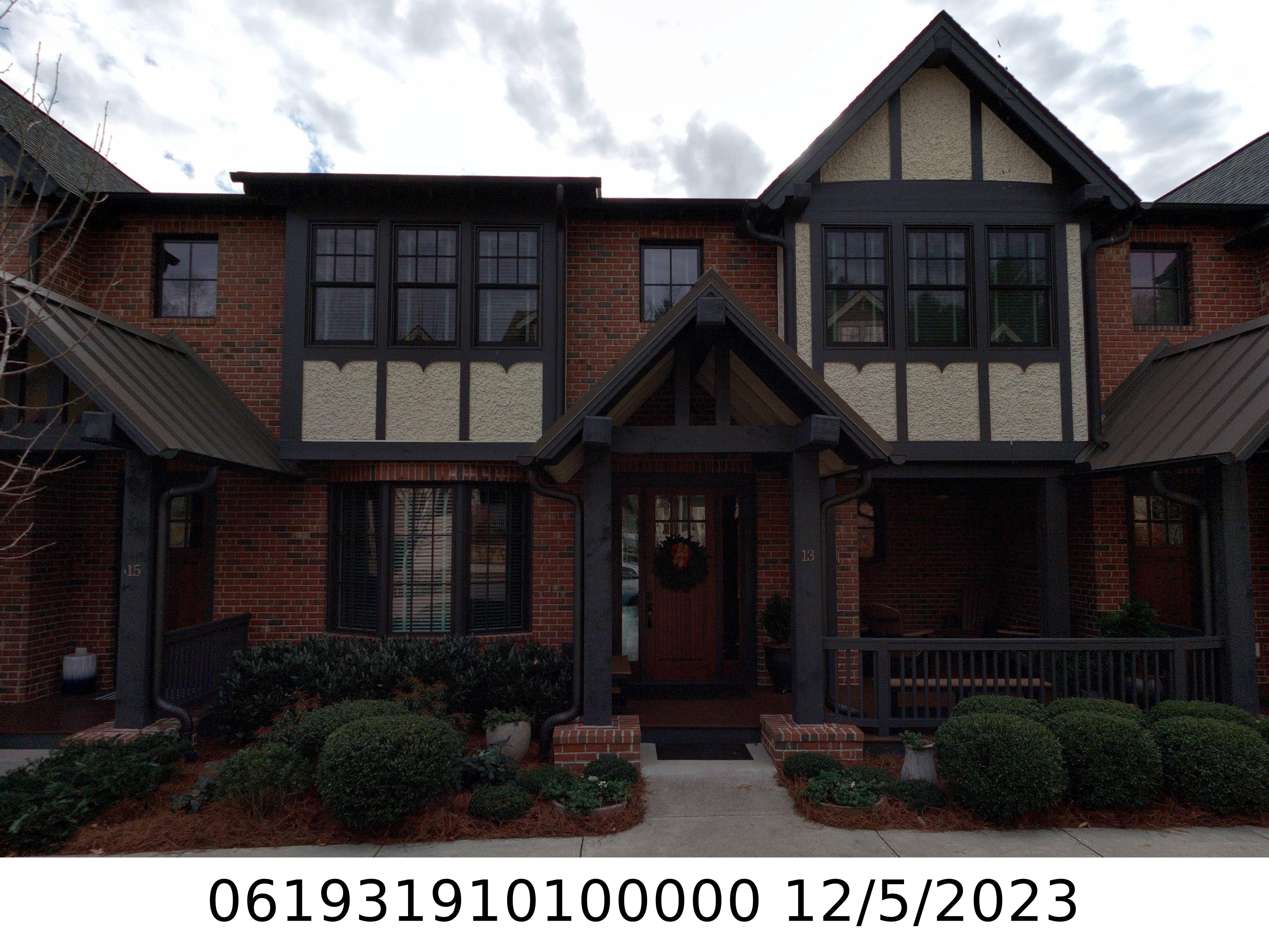 A picture of the property located at 13 FITZGERALD RD, BLACK MOUNTAIN NC 28711.