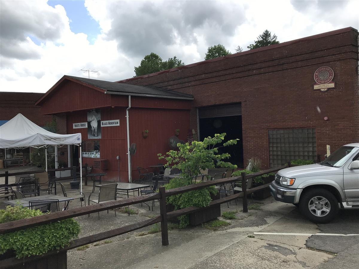 A picture of the property located at 105 MONTREAT RD BLACK MOUNTAIN NC.
