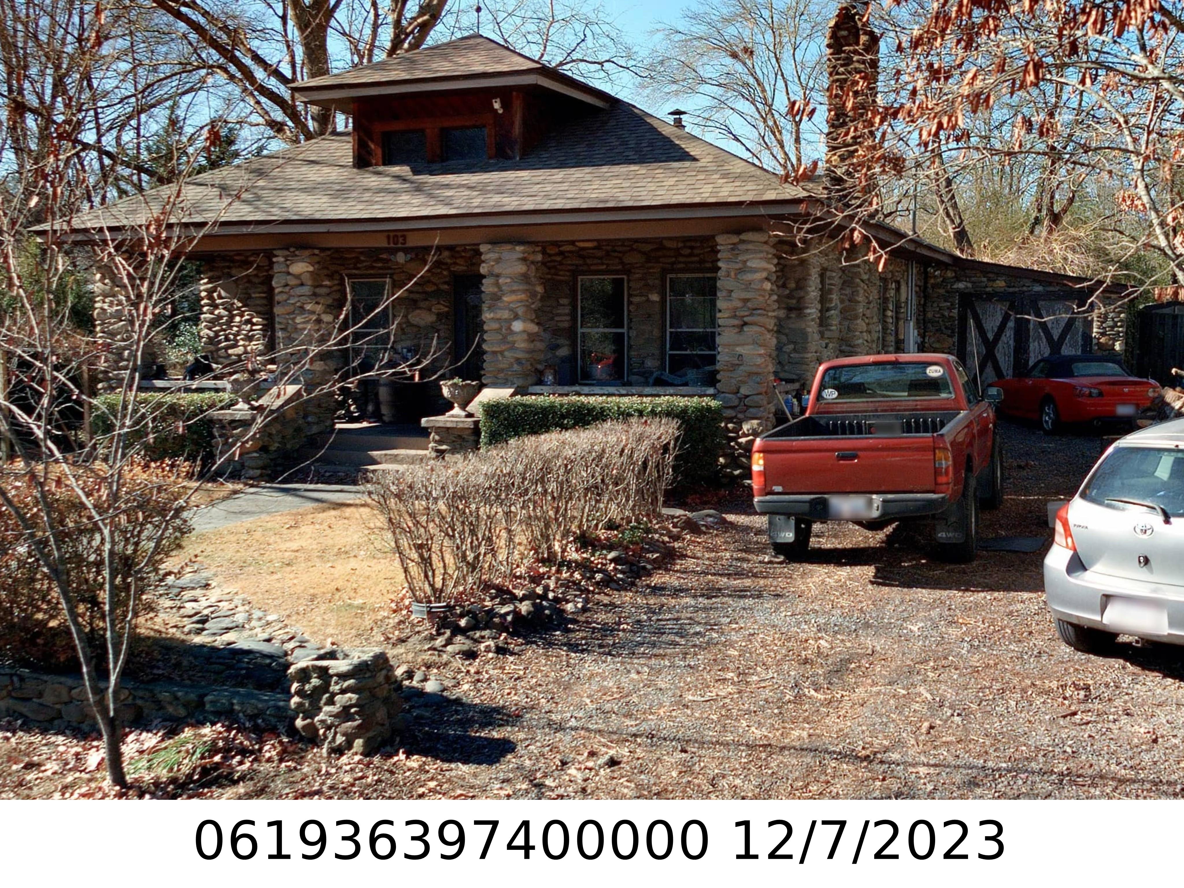 A picture of the property located at 103 MIDLAND AVE, BLACK MOUNTAIN NC 28711.