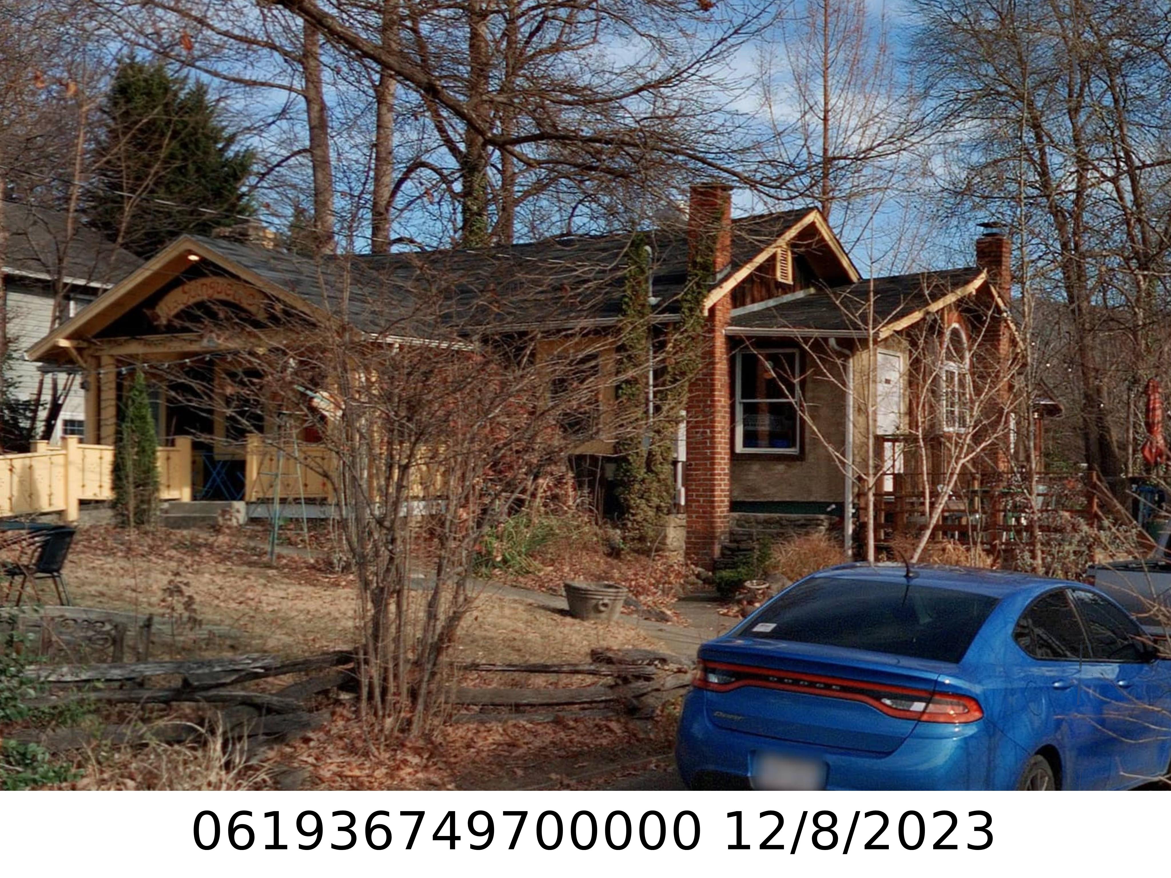 A picture of the property located at 105 S RICHARDSON BLVD, BLACK MOUNTAIN NC 28711.