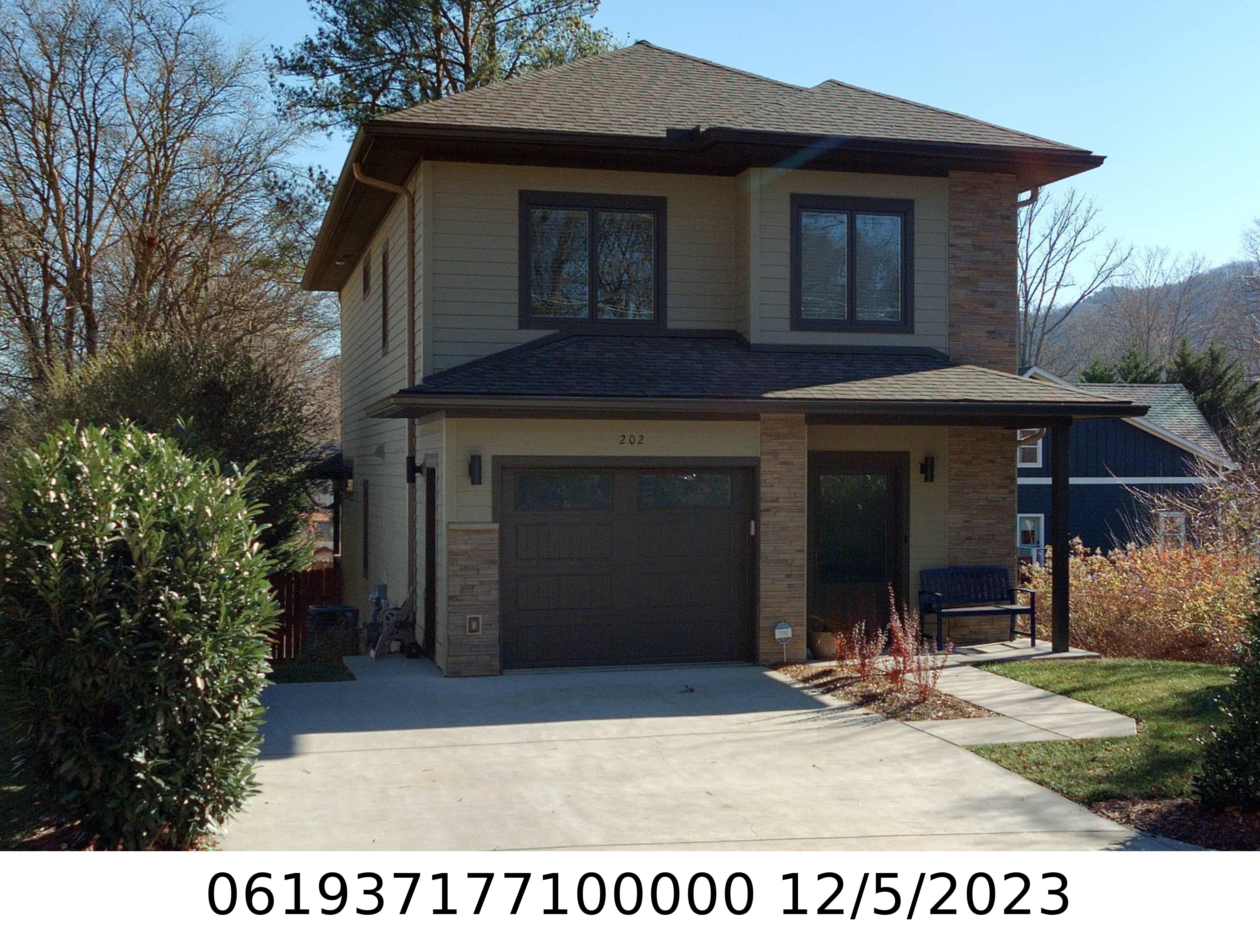 A picture of the property located at 202 MONTREAT RD, BLACK MOUNTAIN NC 28711.