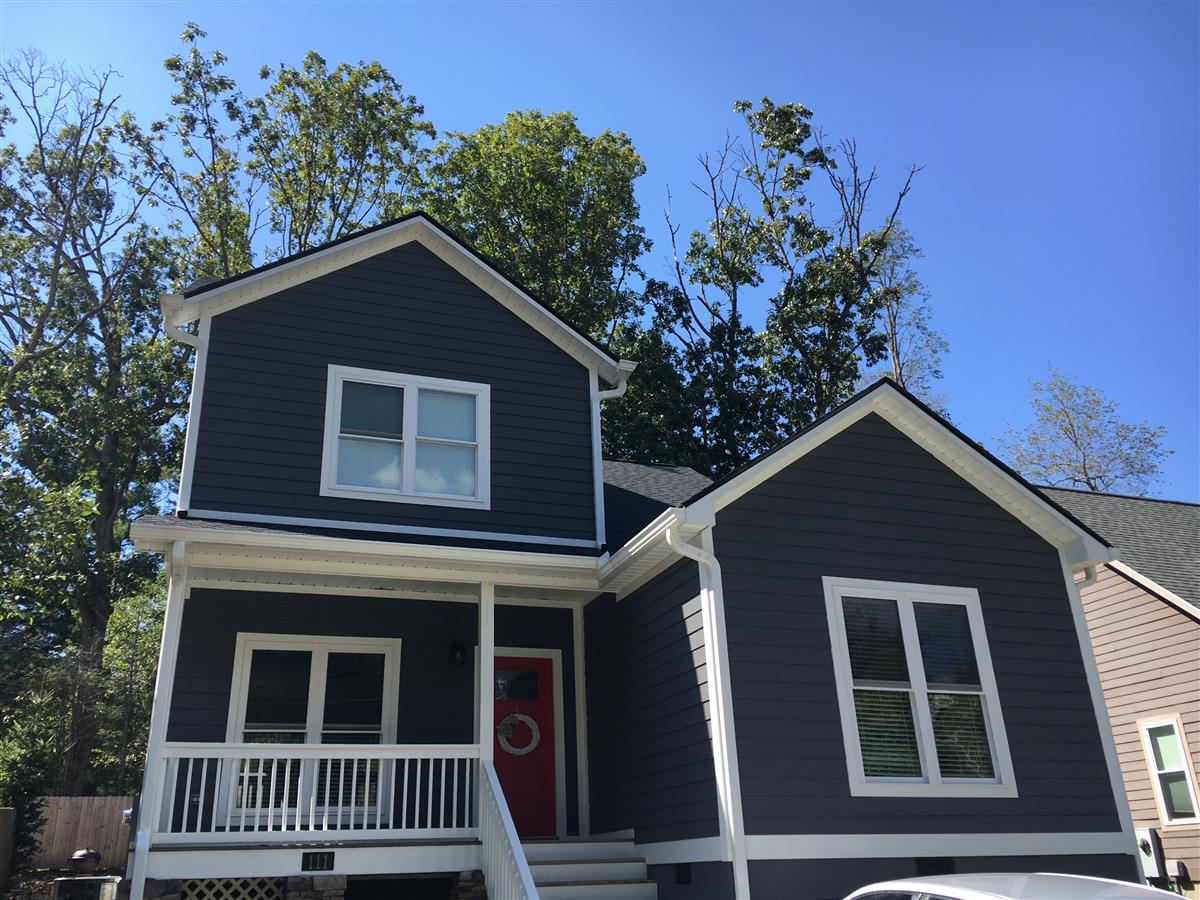 A picture of the property located at 111 LOUISA ST, BLACK MOUNTAIN NC 28711.
