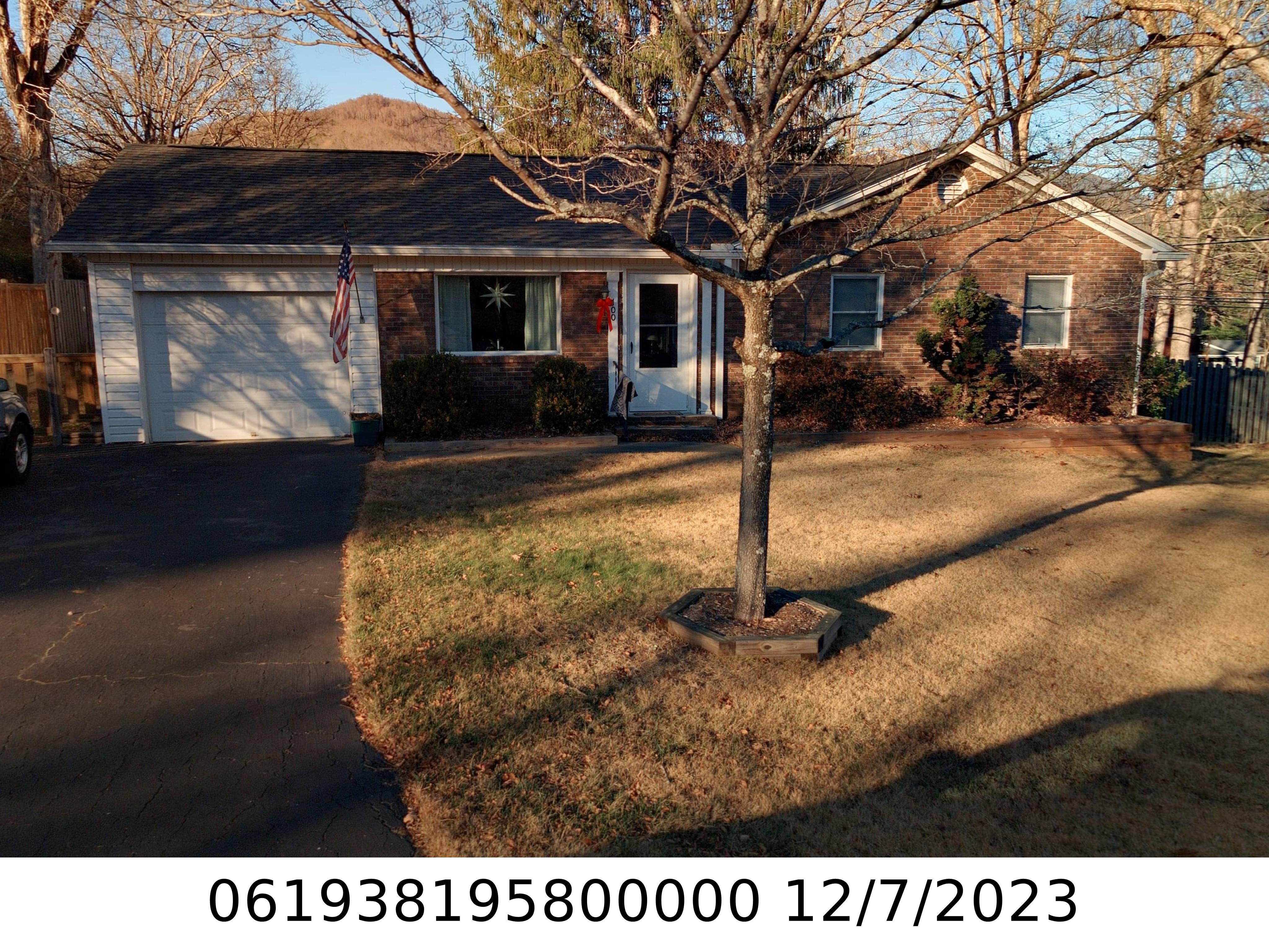 A picture of the property located at 100 BEECH ST, BLACK MOUNTAIN NC 28711.