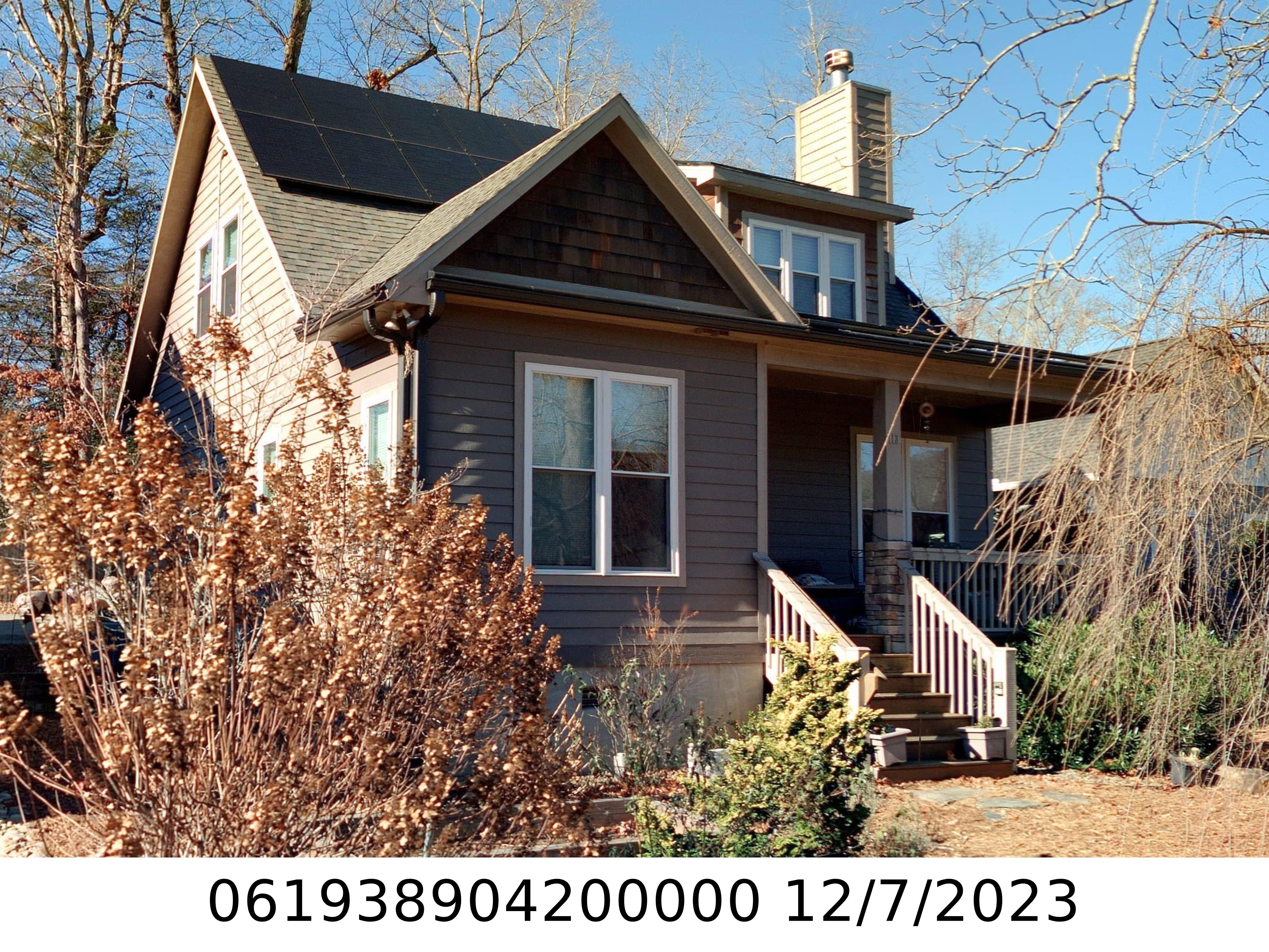 A picture of the property located at 113 LOUISA ST, BLACK MOUNTAIN NC 28711.