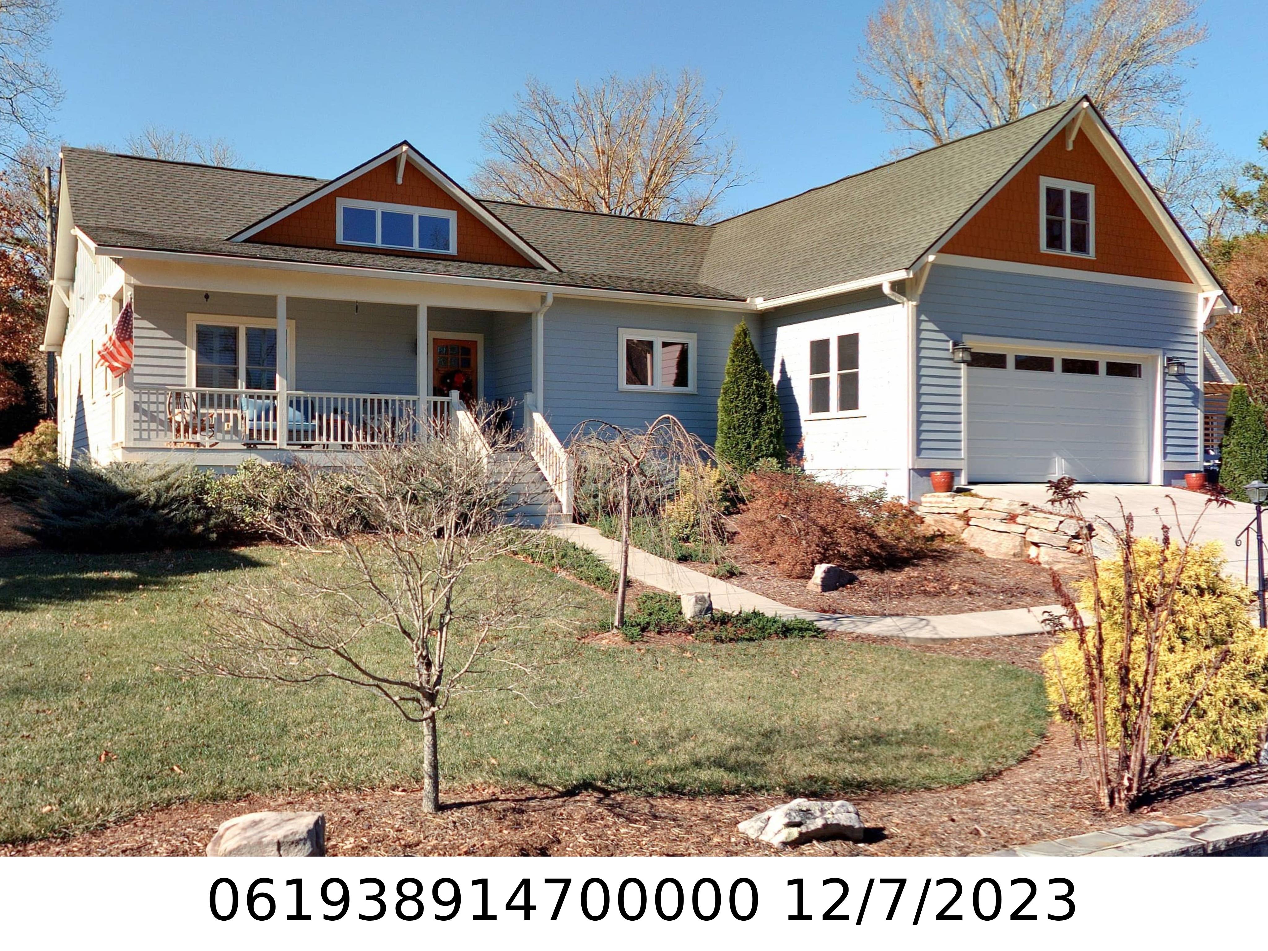 A picture of the property located at 121 THIRD ST, BLACK MOUNTAIN NC 28711.