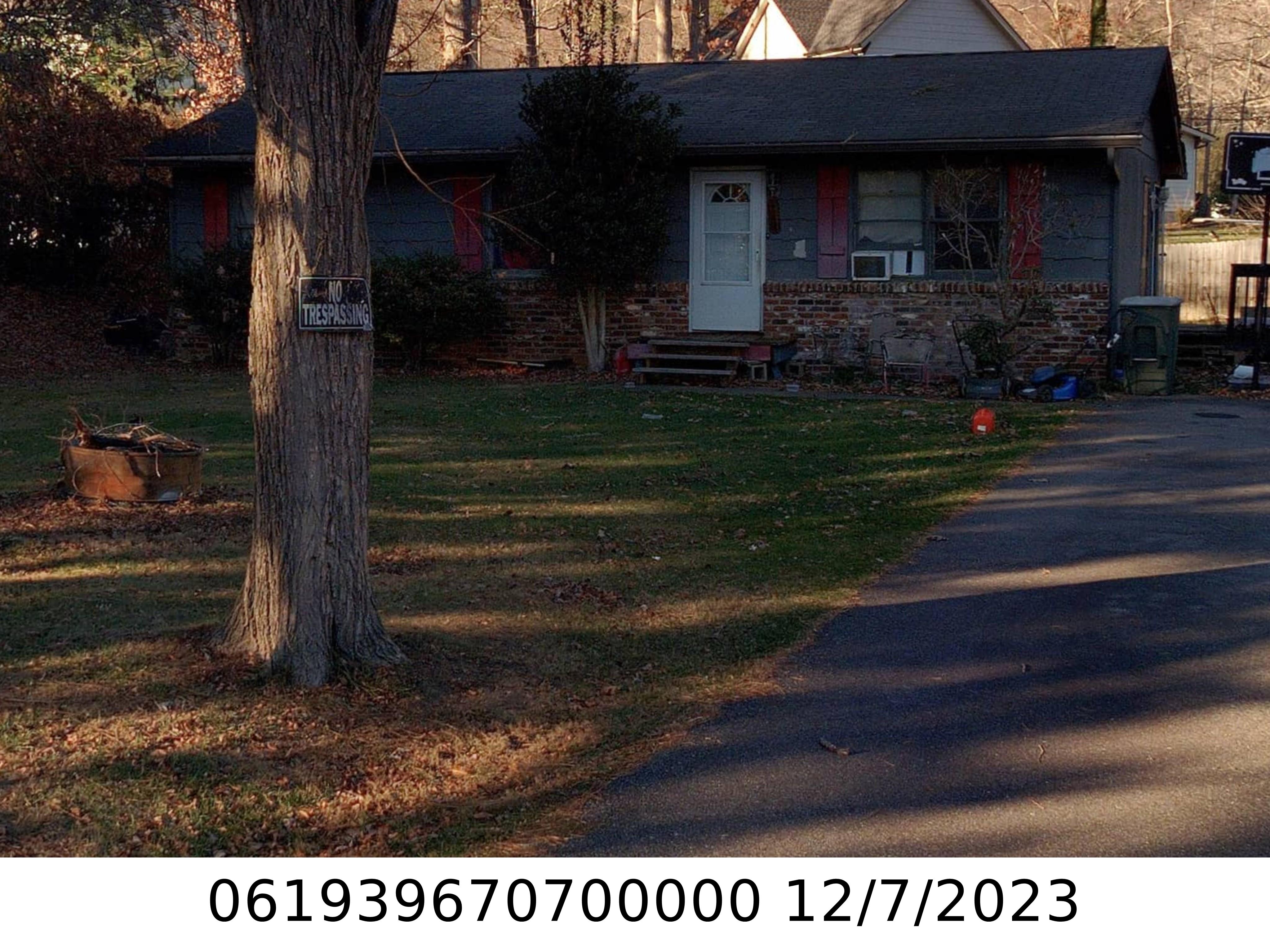 A picture of the property located at 102 SPRING LN, BLACK MOUNTAIN NC 28711.