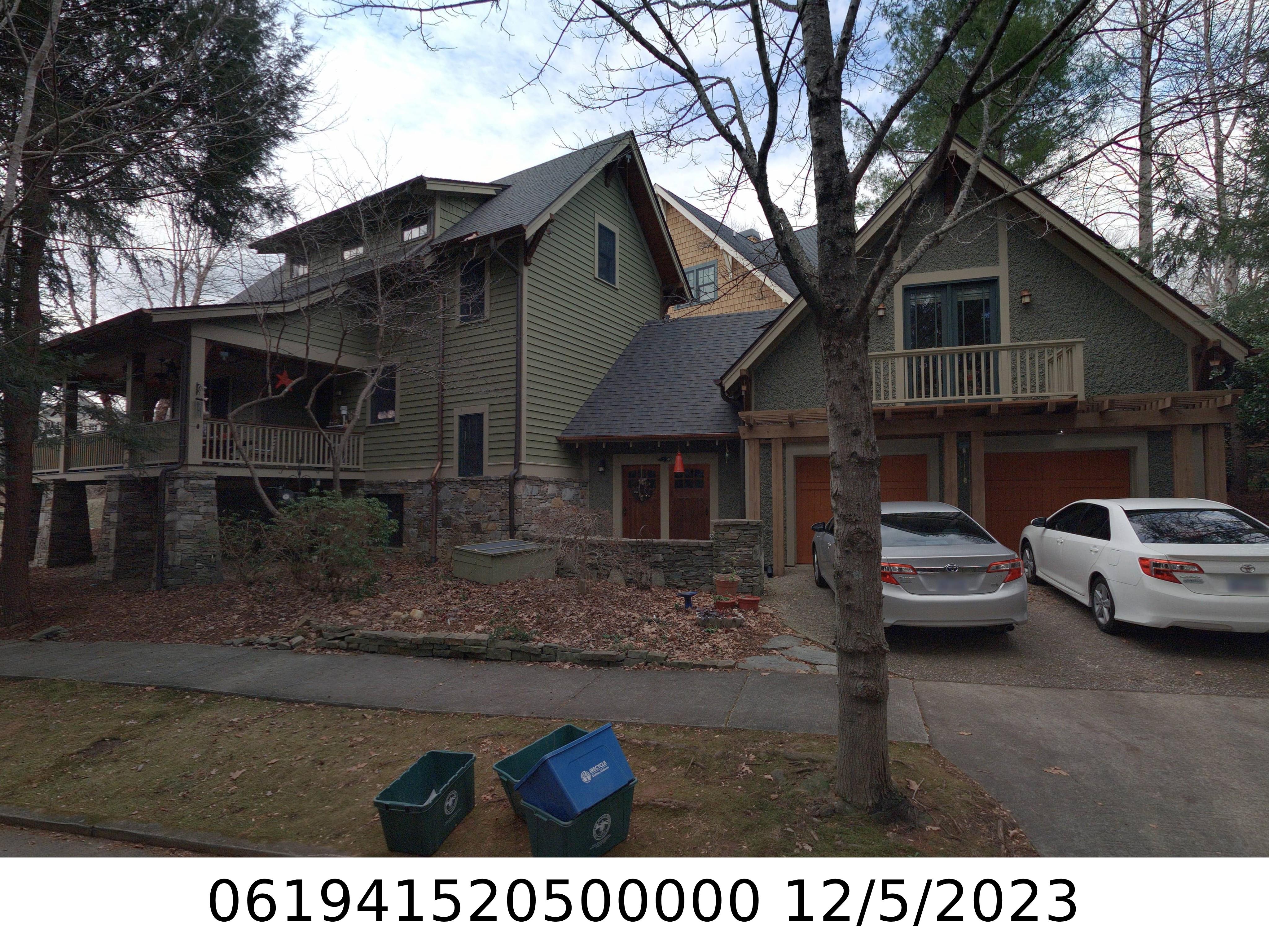 A picture of the property located at 1 SHAKESPEARE CIR, BLACK MOUNTAIN NC 28711.