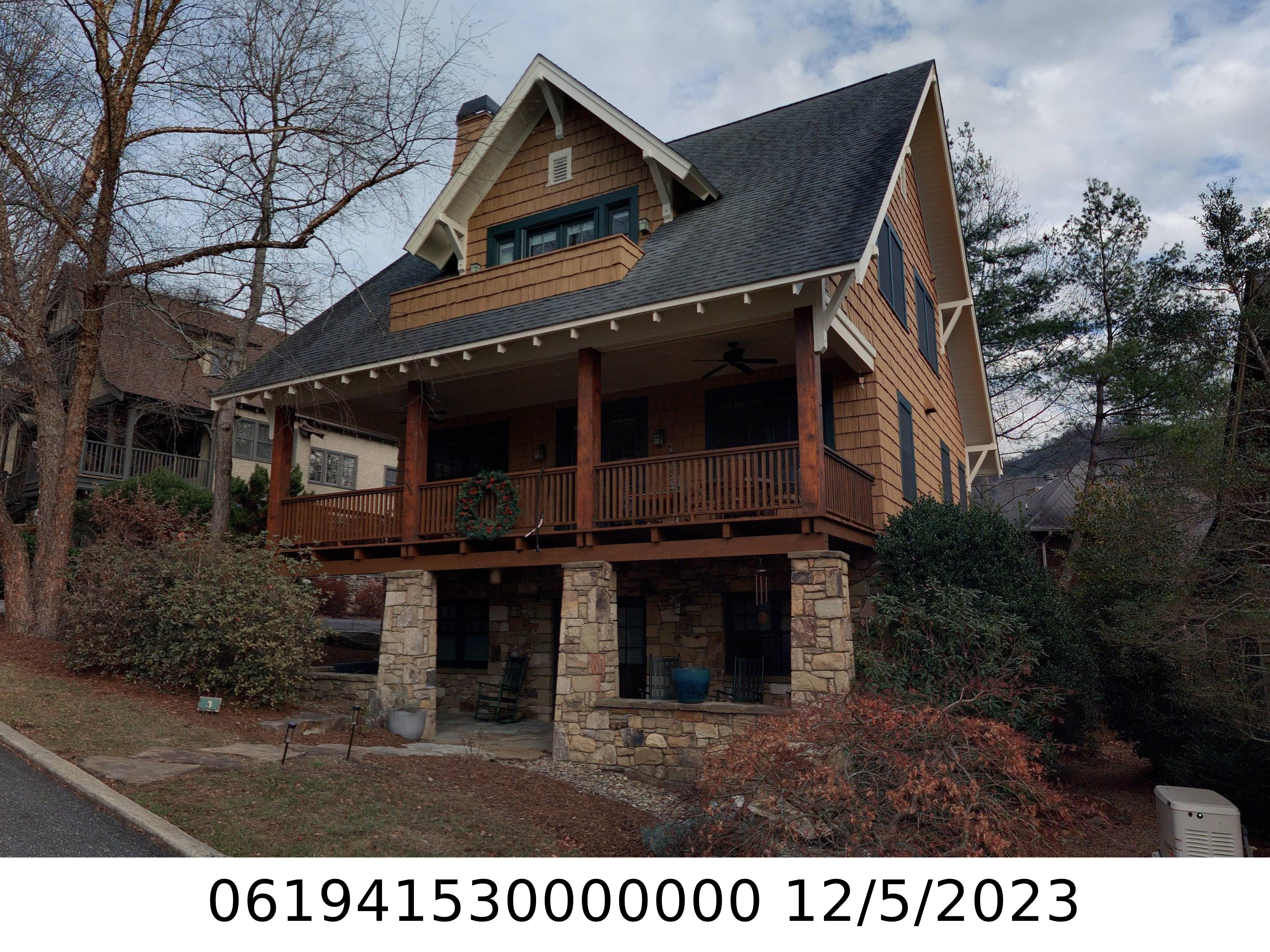 A picture of the property located at 3 SHAKESPEARE CIR, BLACK MOUNTAIN NC 28711.