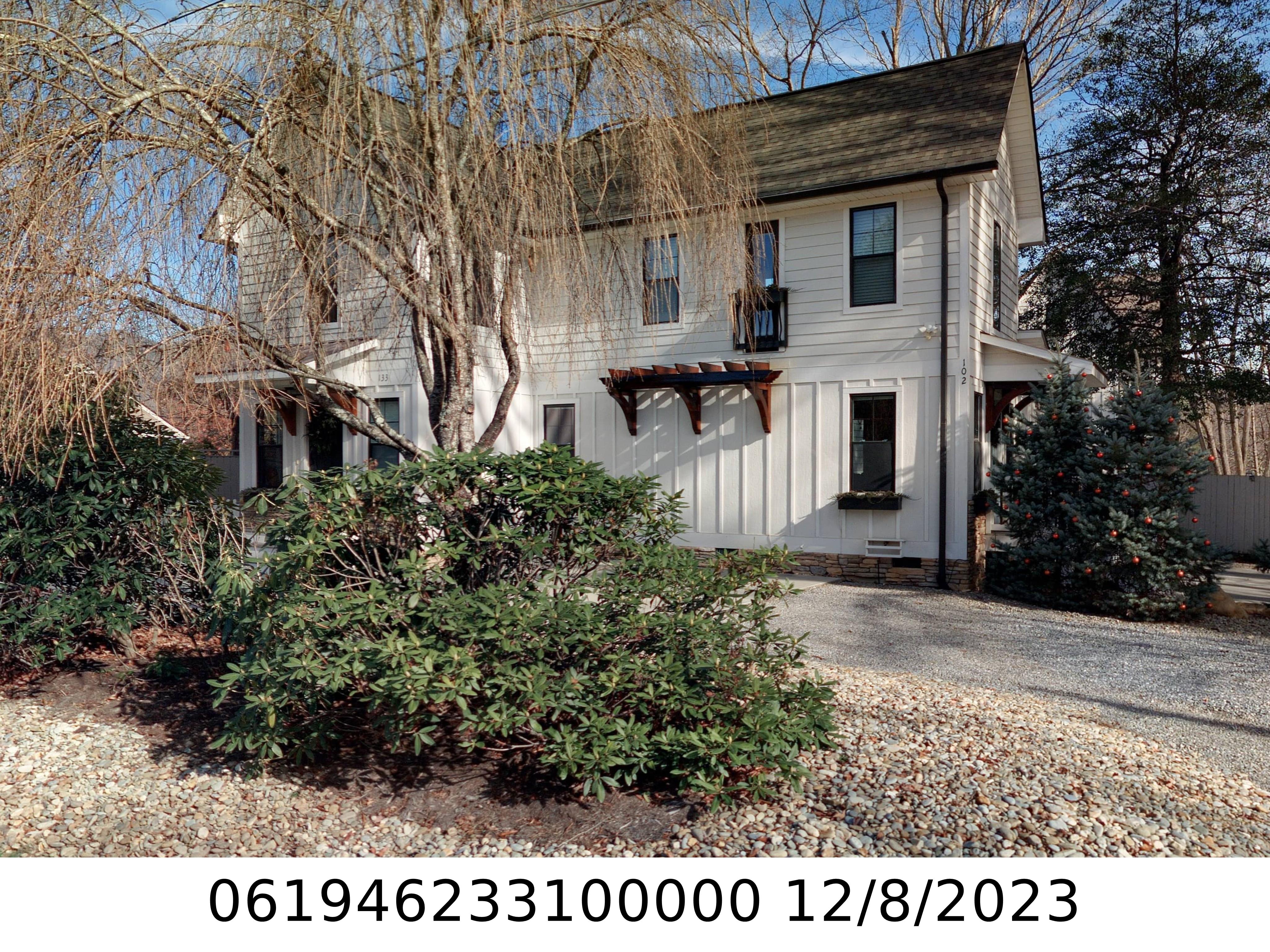 A picture of the property located at 133 S RIDGEWAY AVE, BLACK MOUNTAIN NC 28711.