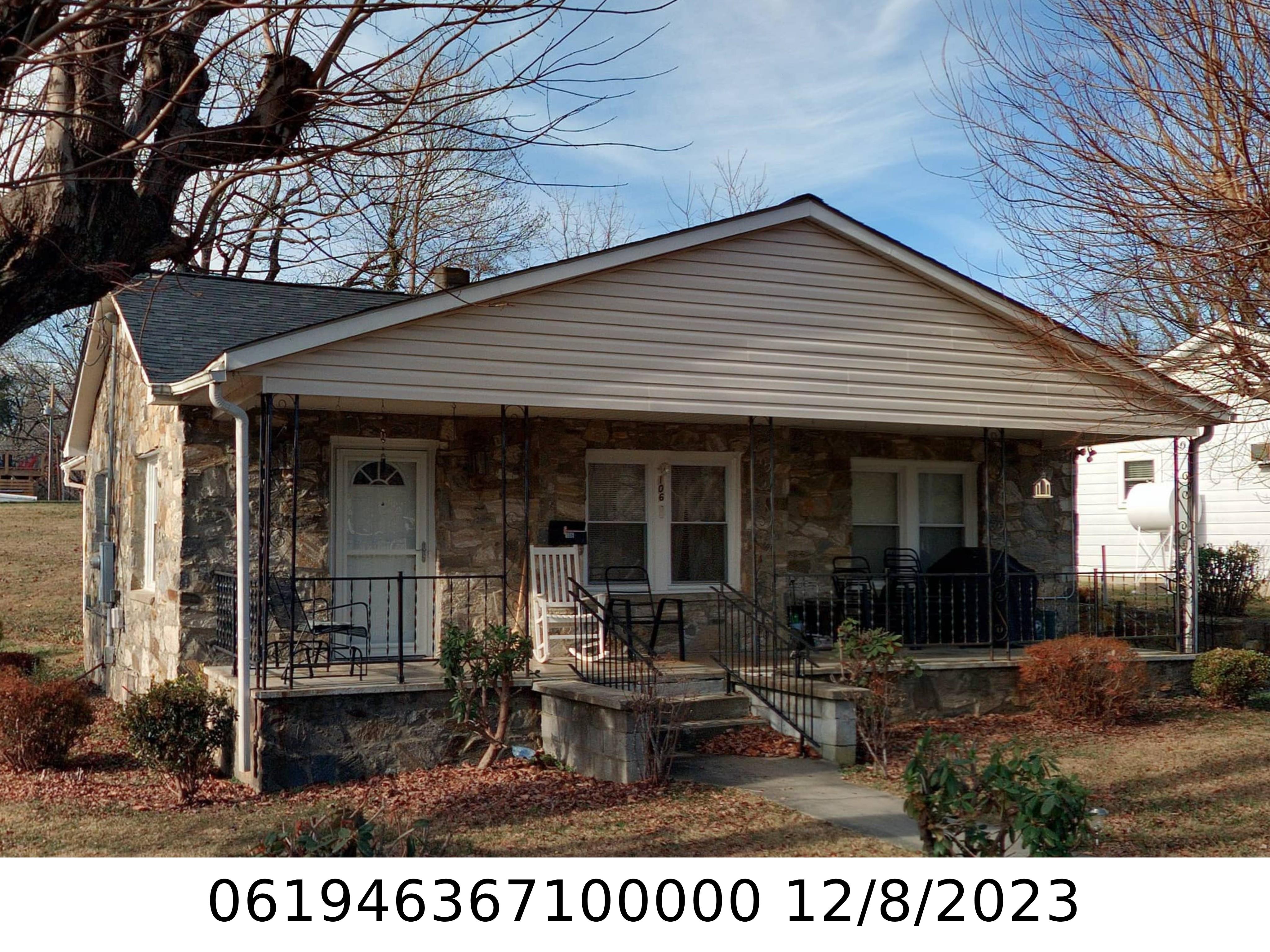A picture of the property located at 106 SCOTLAND ST, BLACK MOUNTAIN NC 28711.