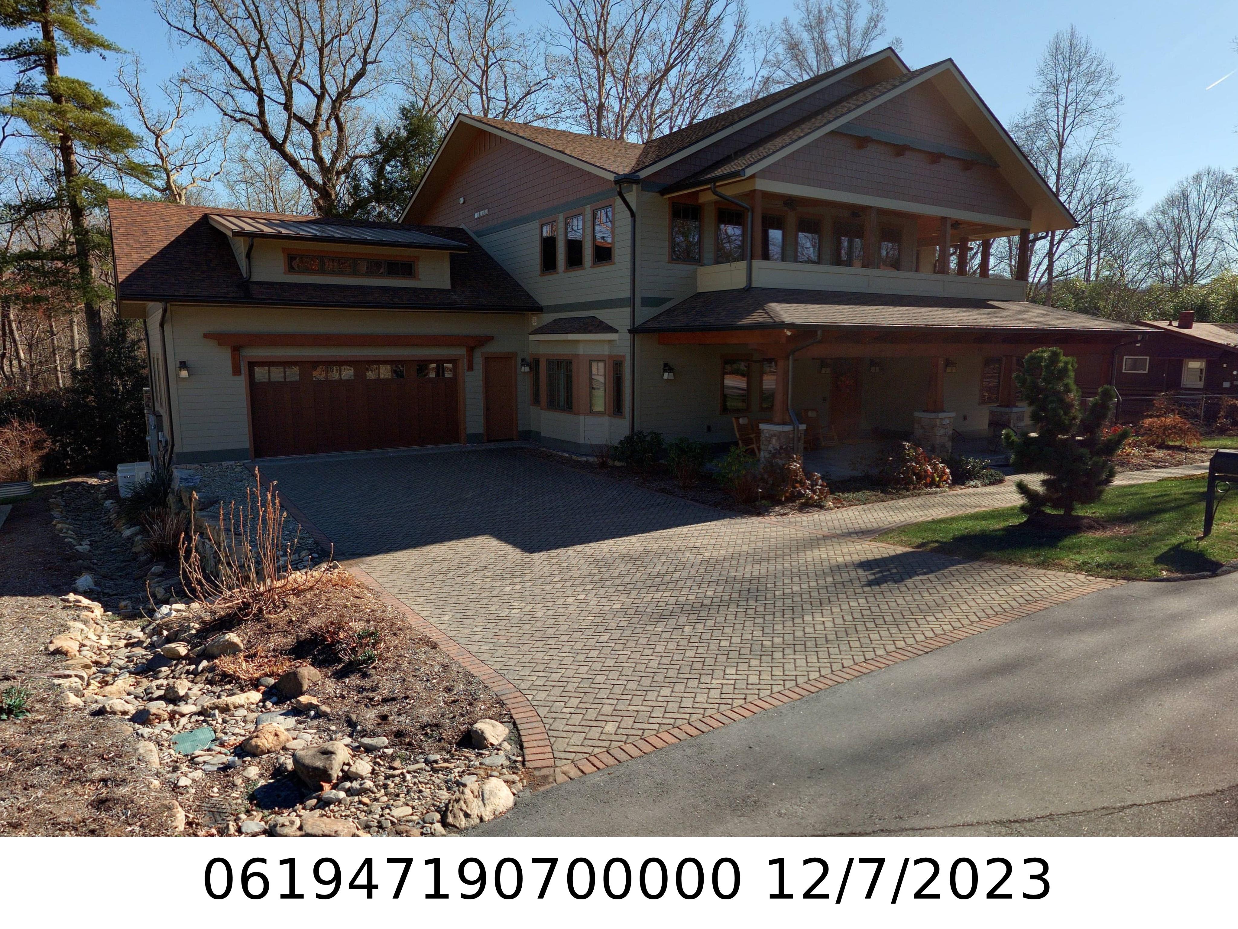A picture of the property located at 112 LOUISA ST, BLACK MOUNTAIN NC 28711.