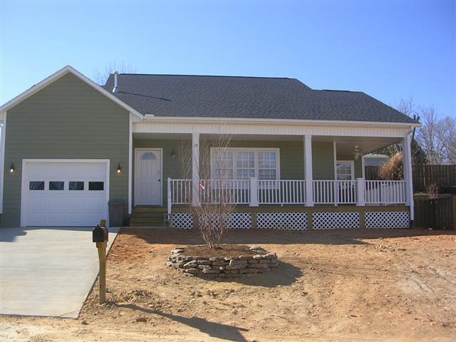 A picture of the property located at 19 COTTON CREEK CIR, BLACK MOUNTAIN NC 28711.