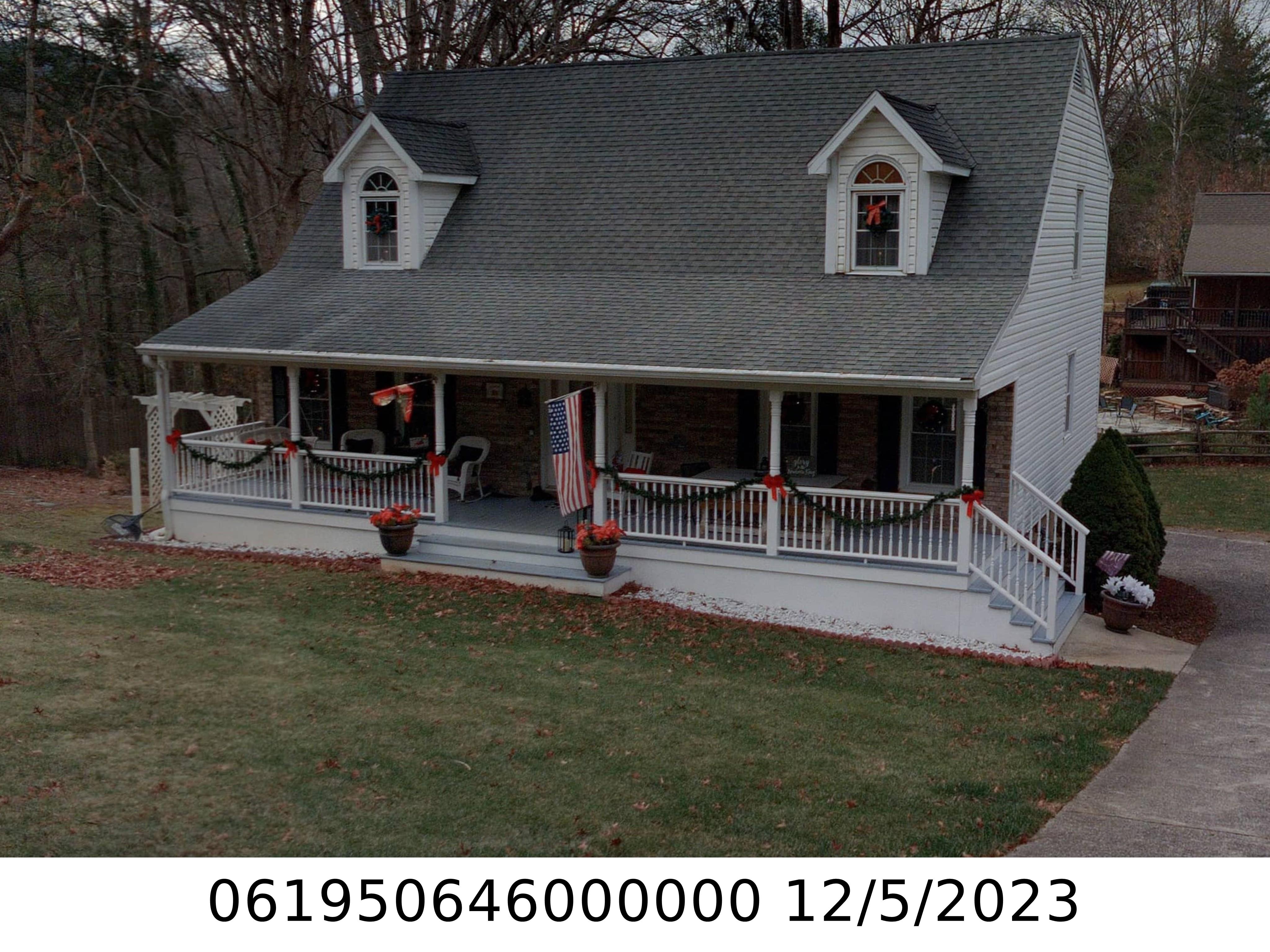 A picture of the property located at 808 LAKEY GAP RD, BLACK MOUNTAIN NC 28711.