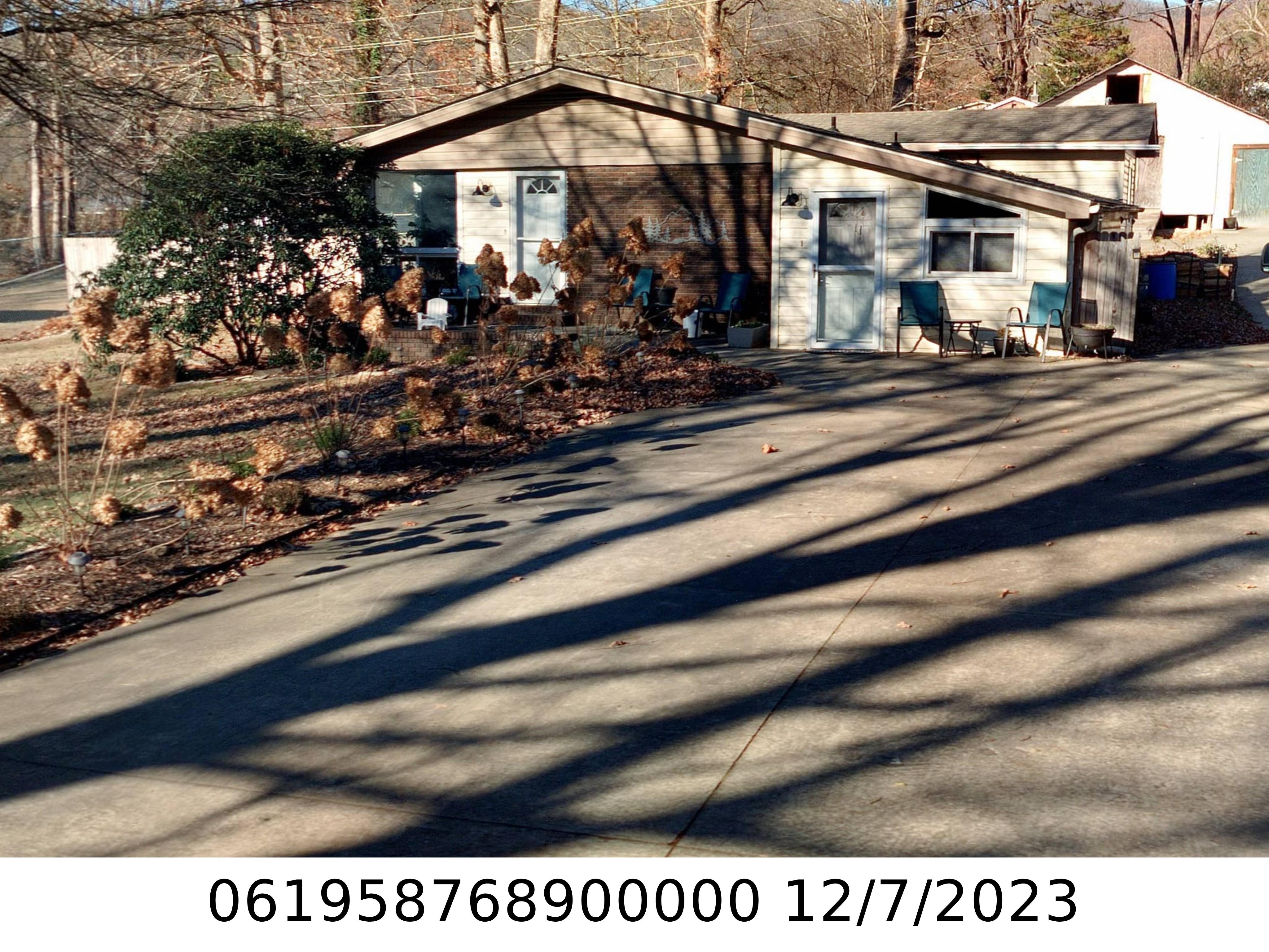 A picture of the property located at 115 BEECHTREE DR, BLACK MOUNTAIN NC 28711.