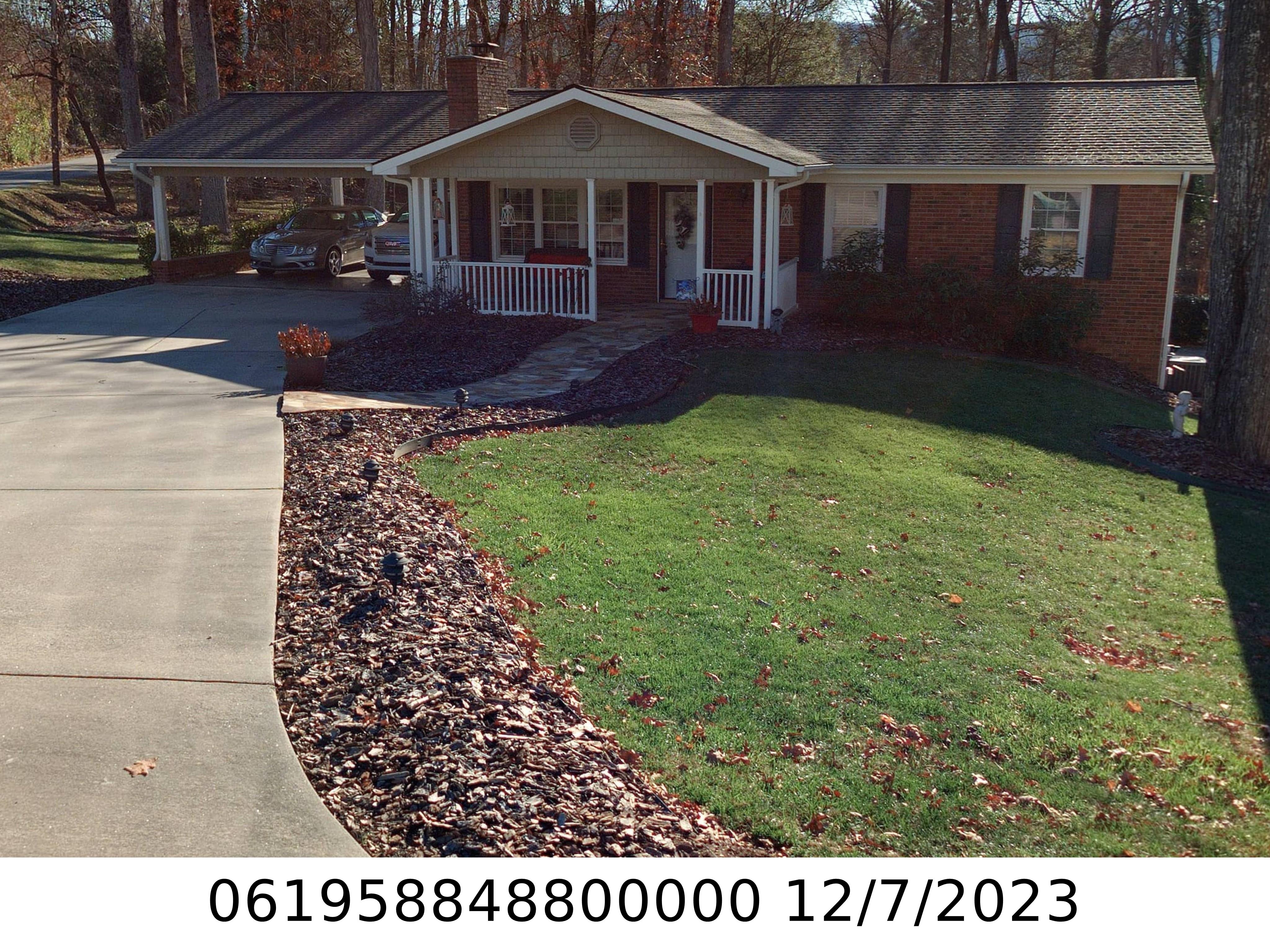 A picture of the property located at 110 BEECHTREE DR, BLACK MOUNTAIN NC 28711.