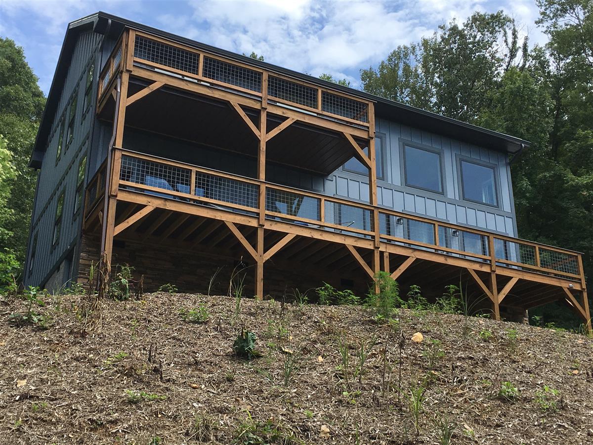 A picture of the property located at 56 CAMP BRANCH RD, BLACK MOUNTAIN NC 28711.