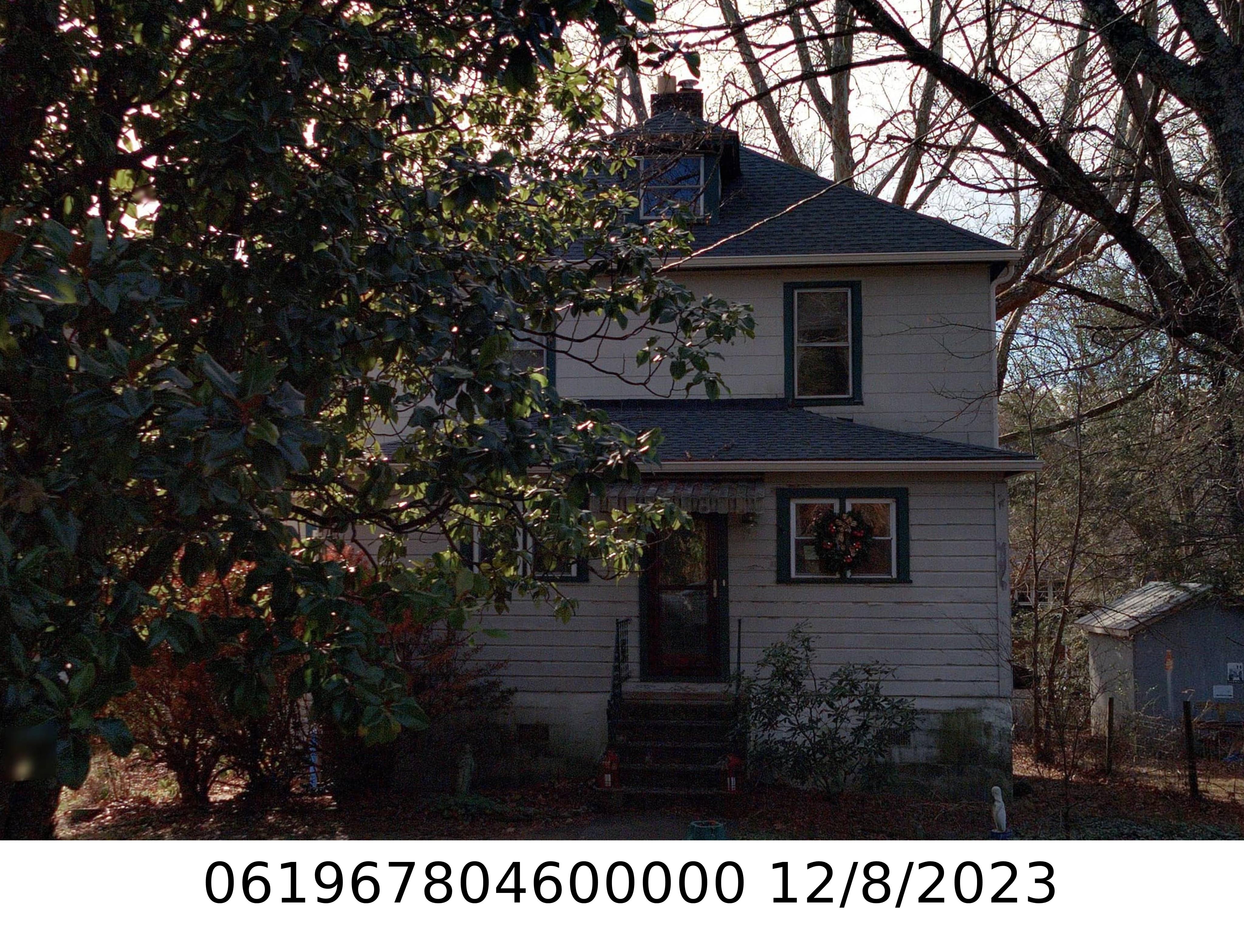 A picture of the property located at 118 OLD STATE TEN RD, BLACK MOUNTAIN NC 28711.