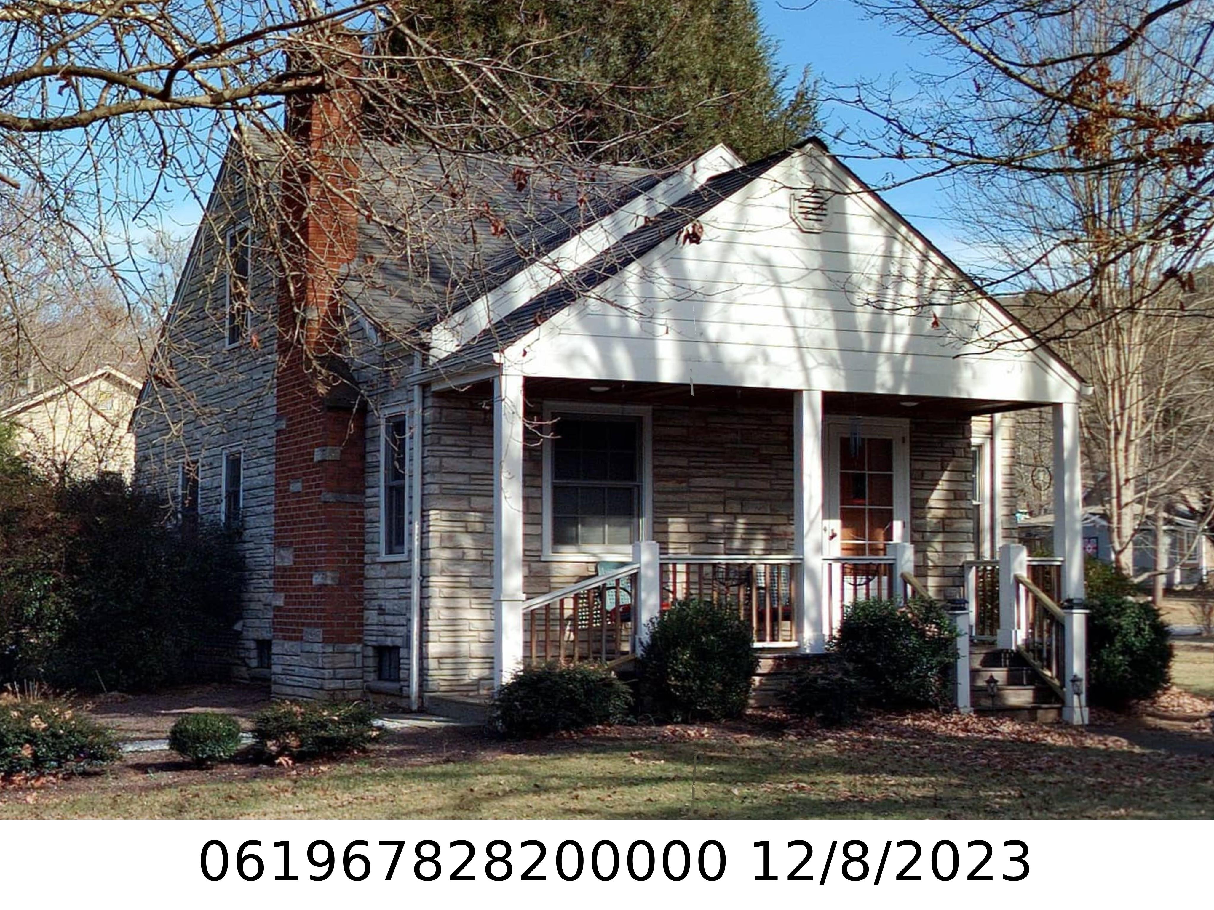 A picture of the property located at 119 OLD STATE TEN RD, BLACK MOUNTAIN NC 28711.