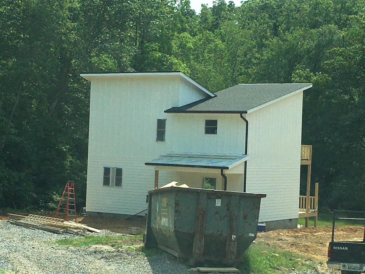 A picture of the property located at 115 OLD GARTH RD, BLACK MOUNTAIN NC 28711.
