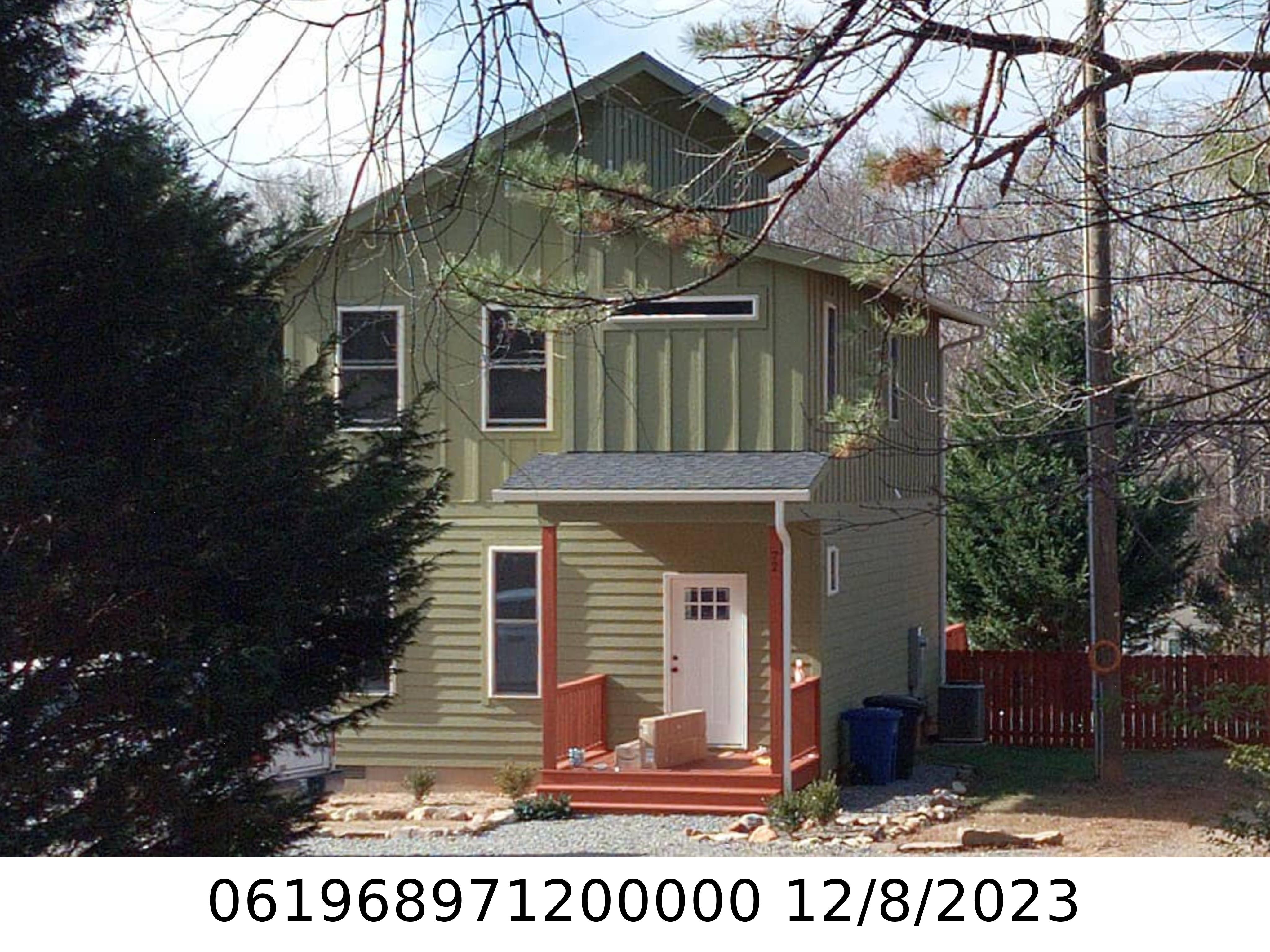 A picture of the property located at 72 PEARL ST, BLACK MOUNTAIN NC 28711.