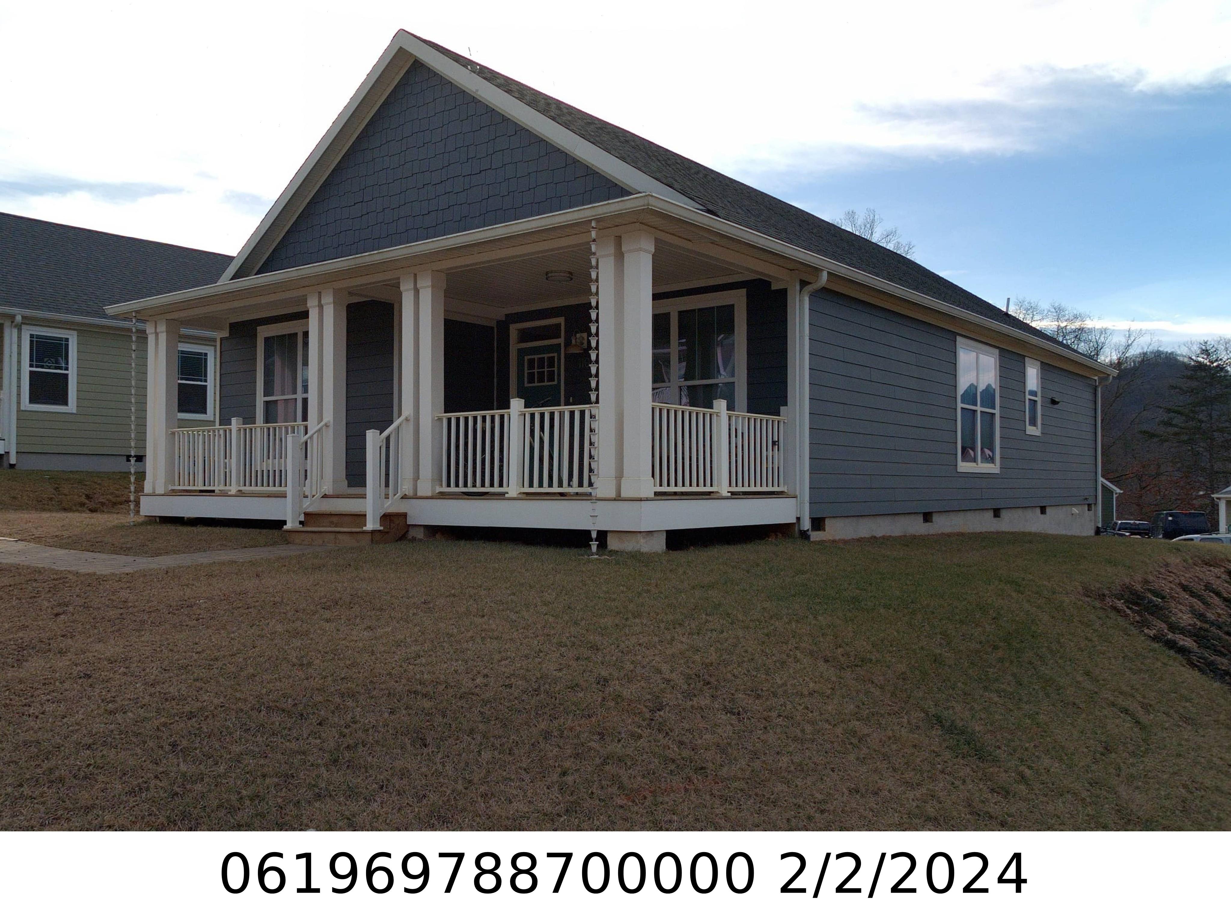 A picture of the property located at 1101 BLUEVIEW DR, BLACK MOUNTAIN NC 28711.