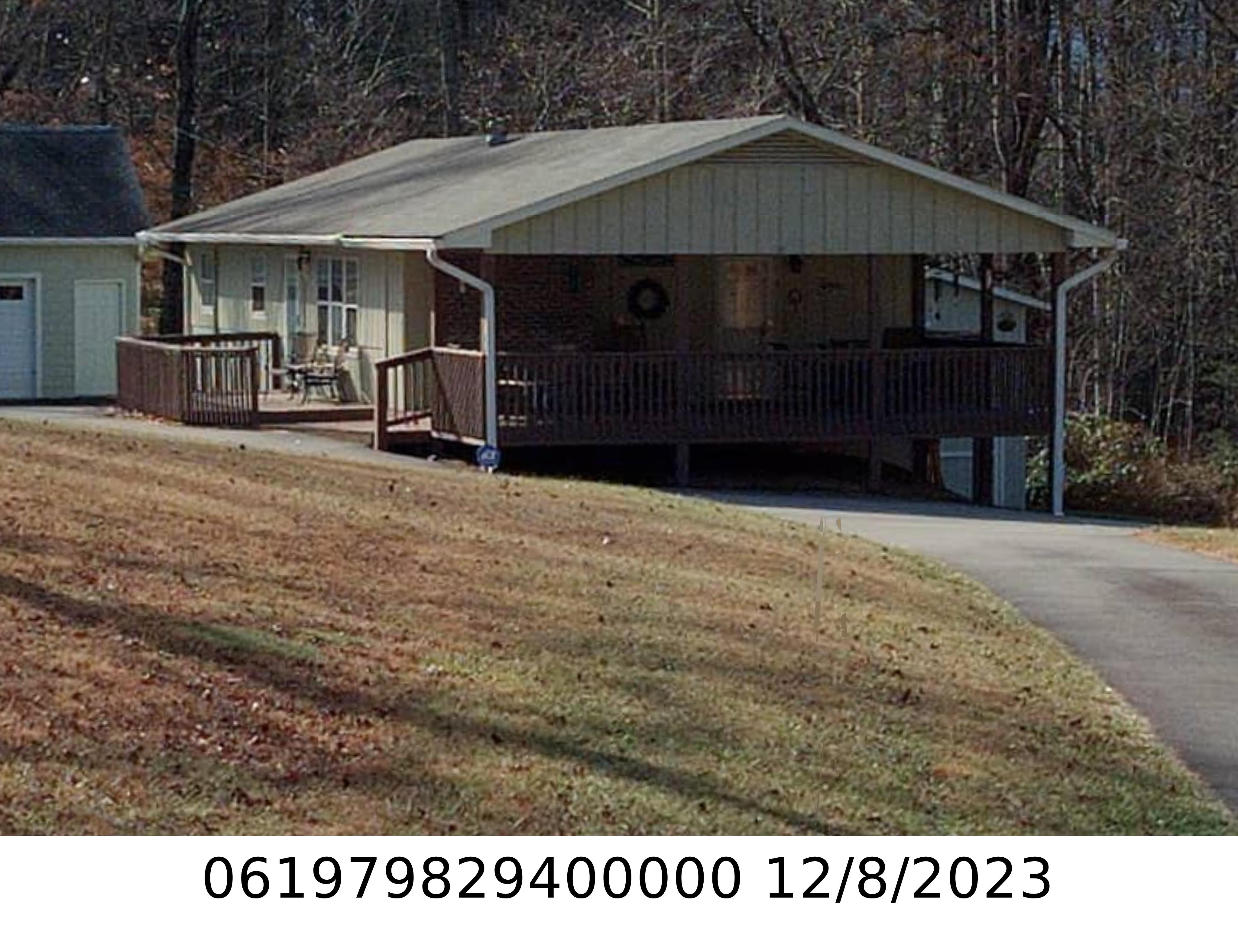 A picture of the property located at 1 CORDELL CT, BLACK MOUNTAIN NC 28711.