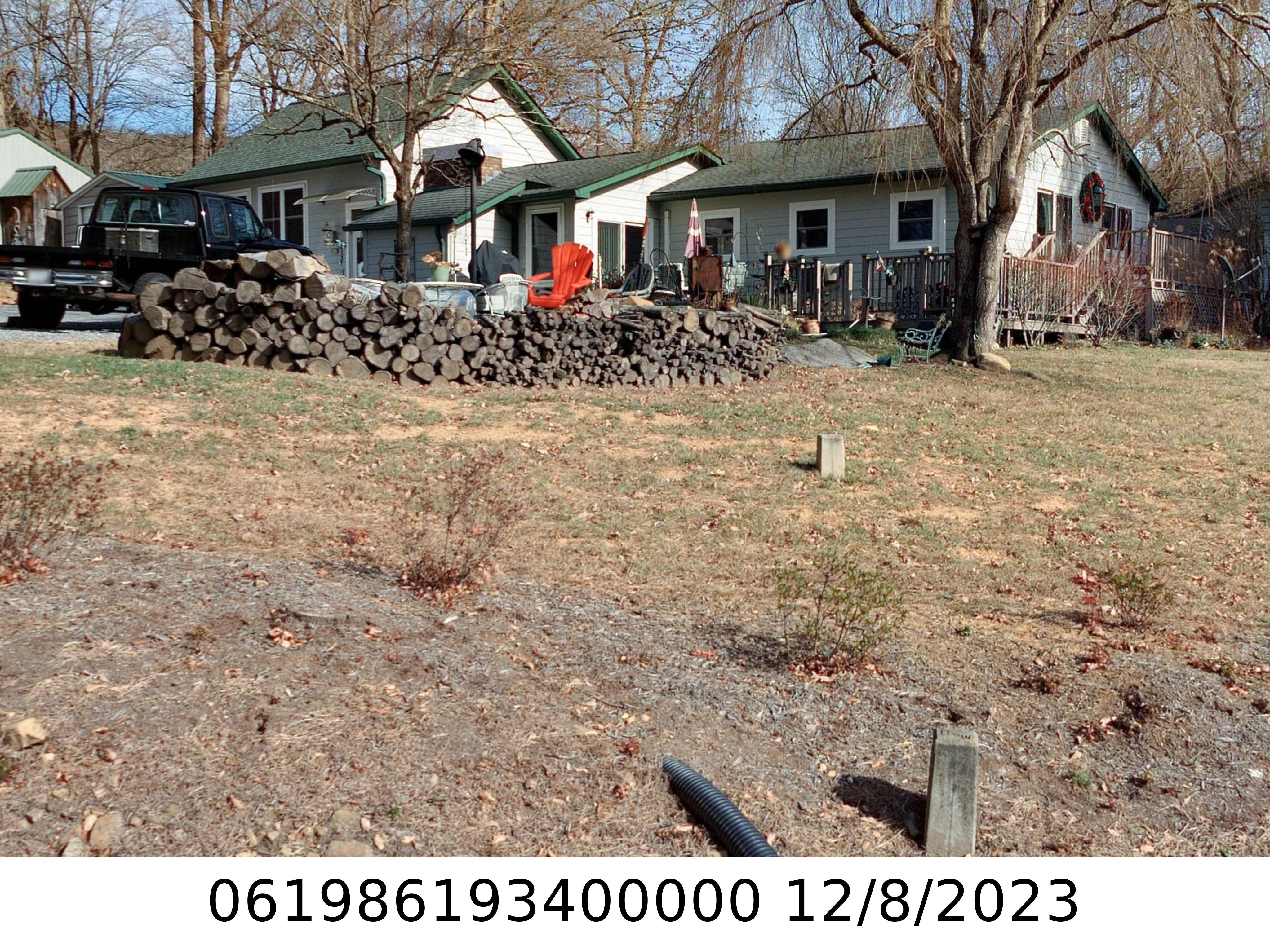 A picture of the property located at 102 HIGH ST, BLACK MOUNTAIN NC 28711.
