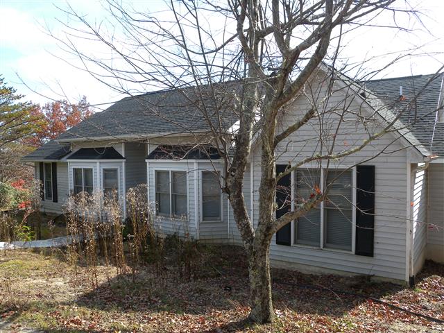 A picture of the property located at 120 LAUREL CREEK RD, BLACK MOUNTAIN NC 28711.