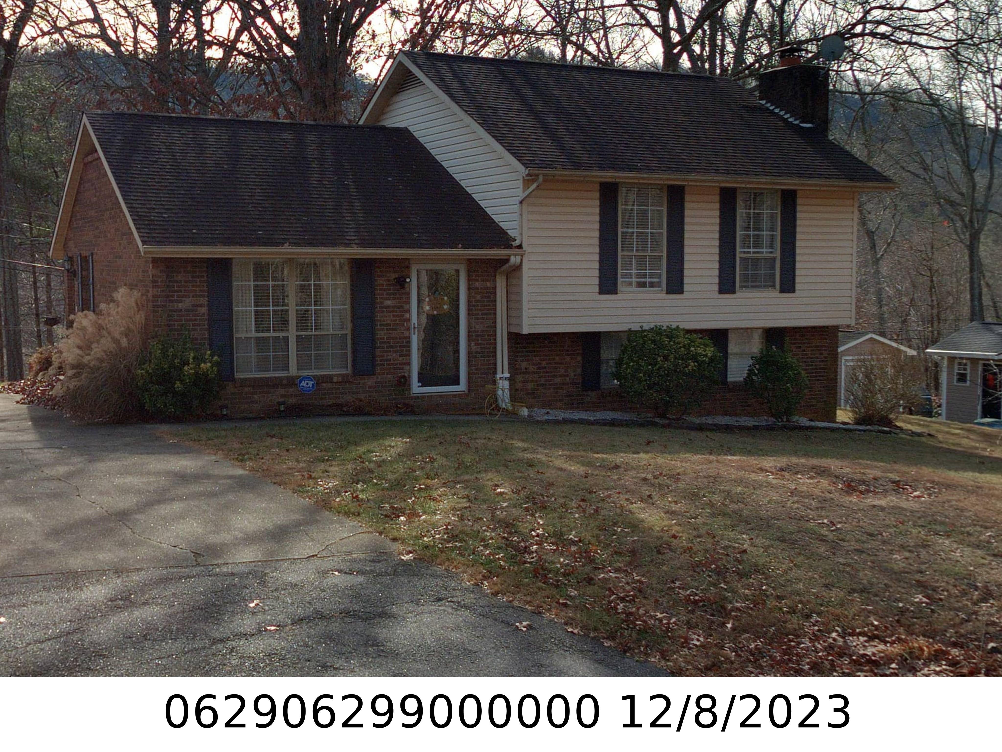 A picture of the property located at 102 AYCOCK ST, BLACK MOUNTAIN NC 28711.