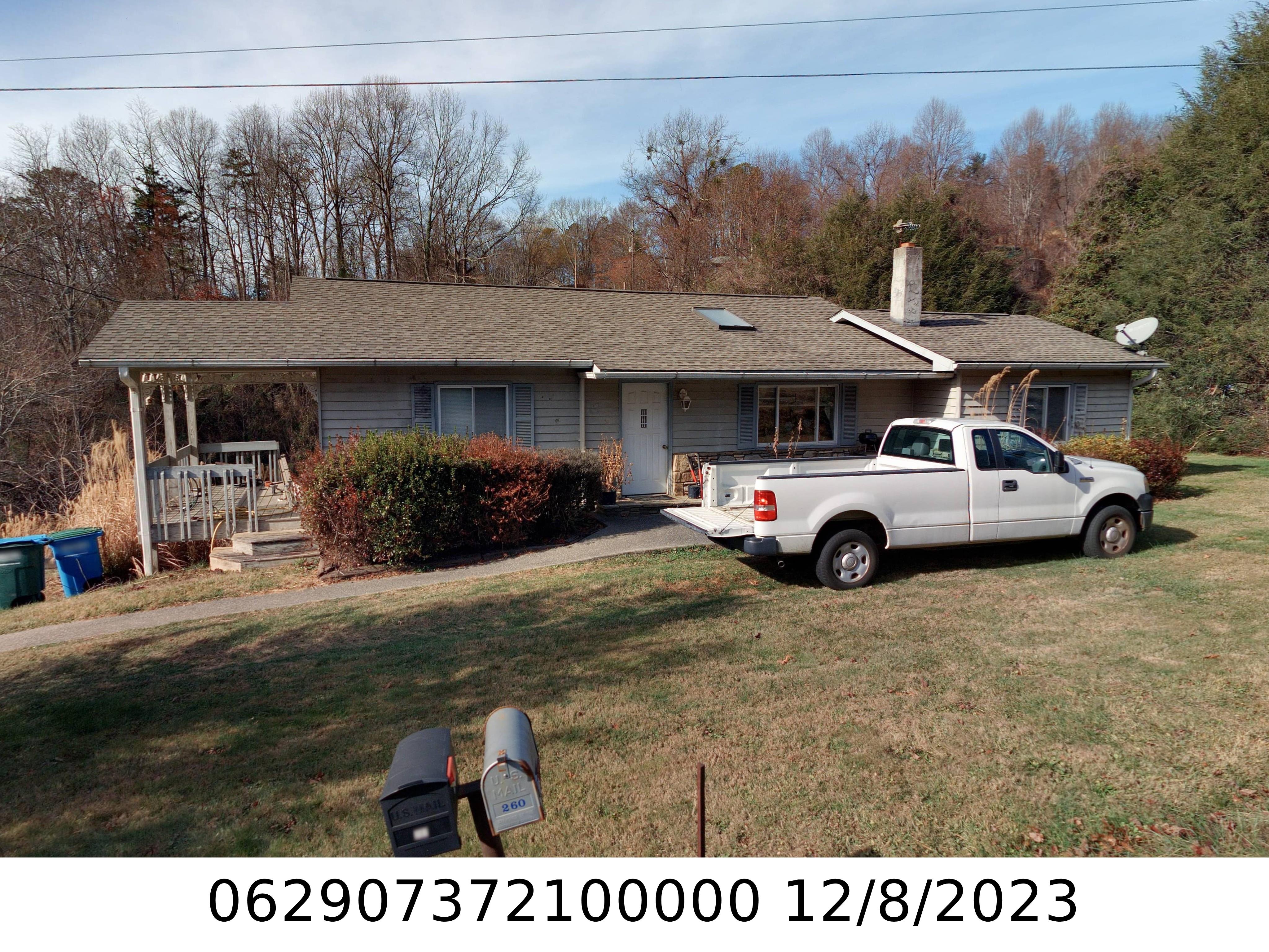 A picture of the property located at 261 OLD TOLL CIR, BLACK MOUNTAIN NC 28711.