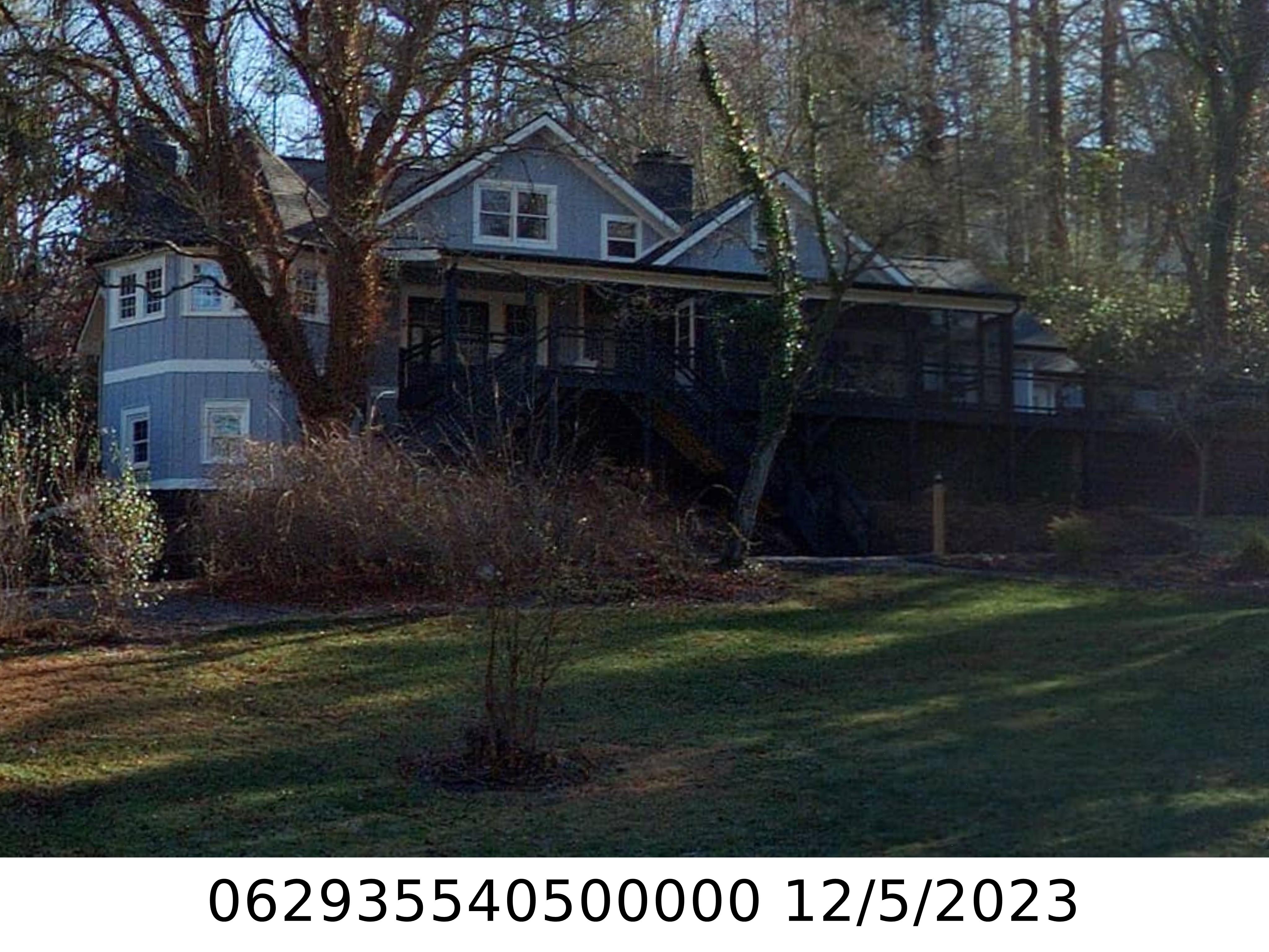 A picture of the property located at 20 CRAVEN HILL CIR, BLACK MOUNTAIN NC 28711.