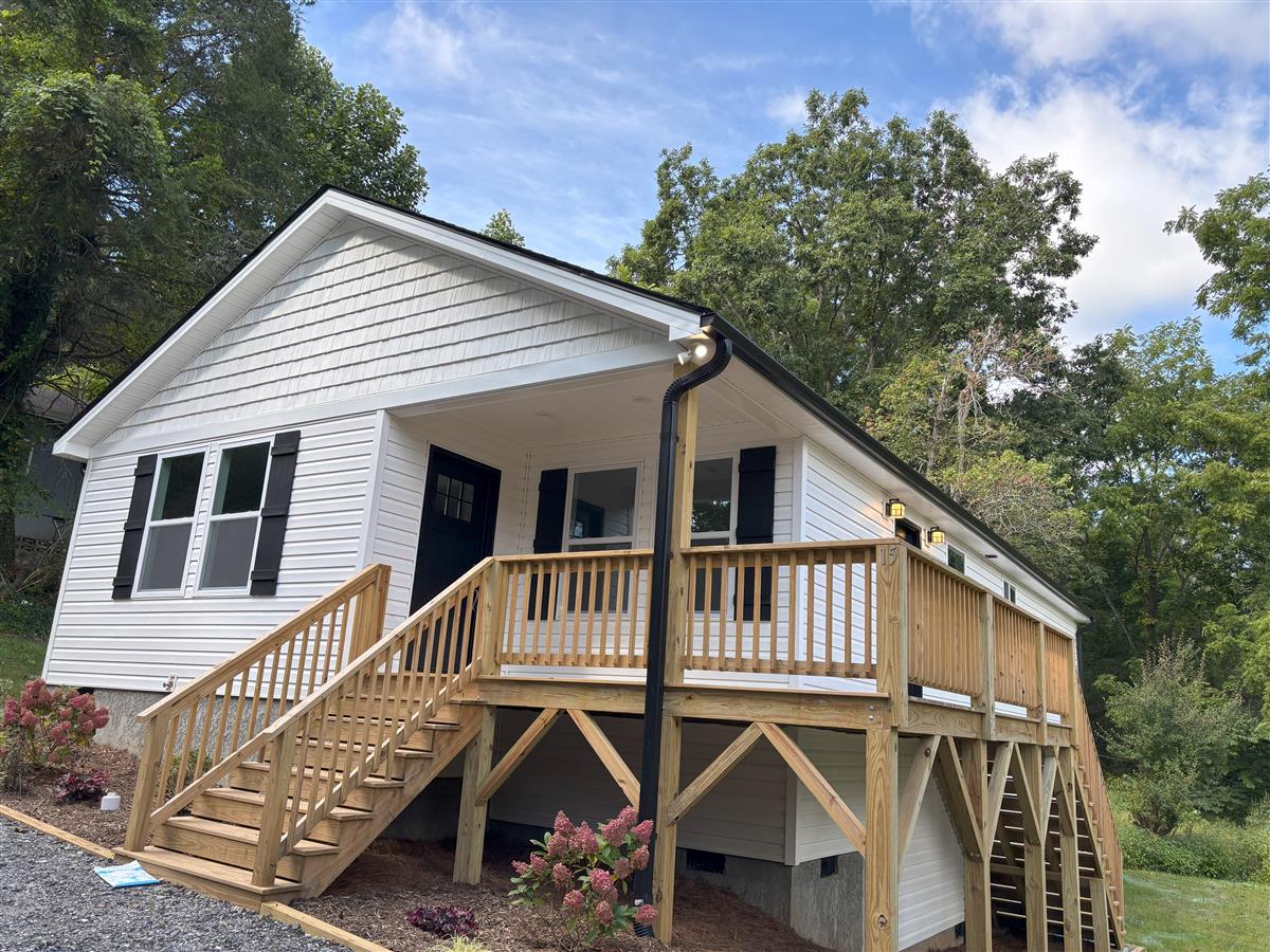 15 BORDER ST, BLACK MOUNTAIN NC 28711 - Buncombe County Tax Lookup