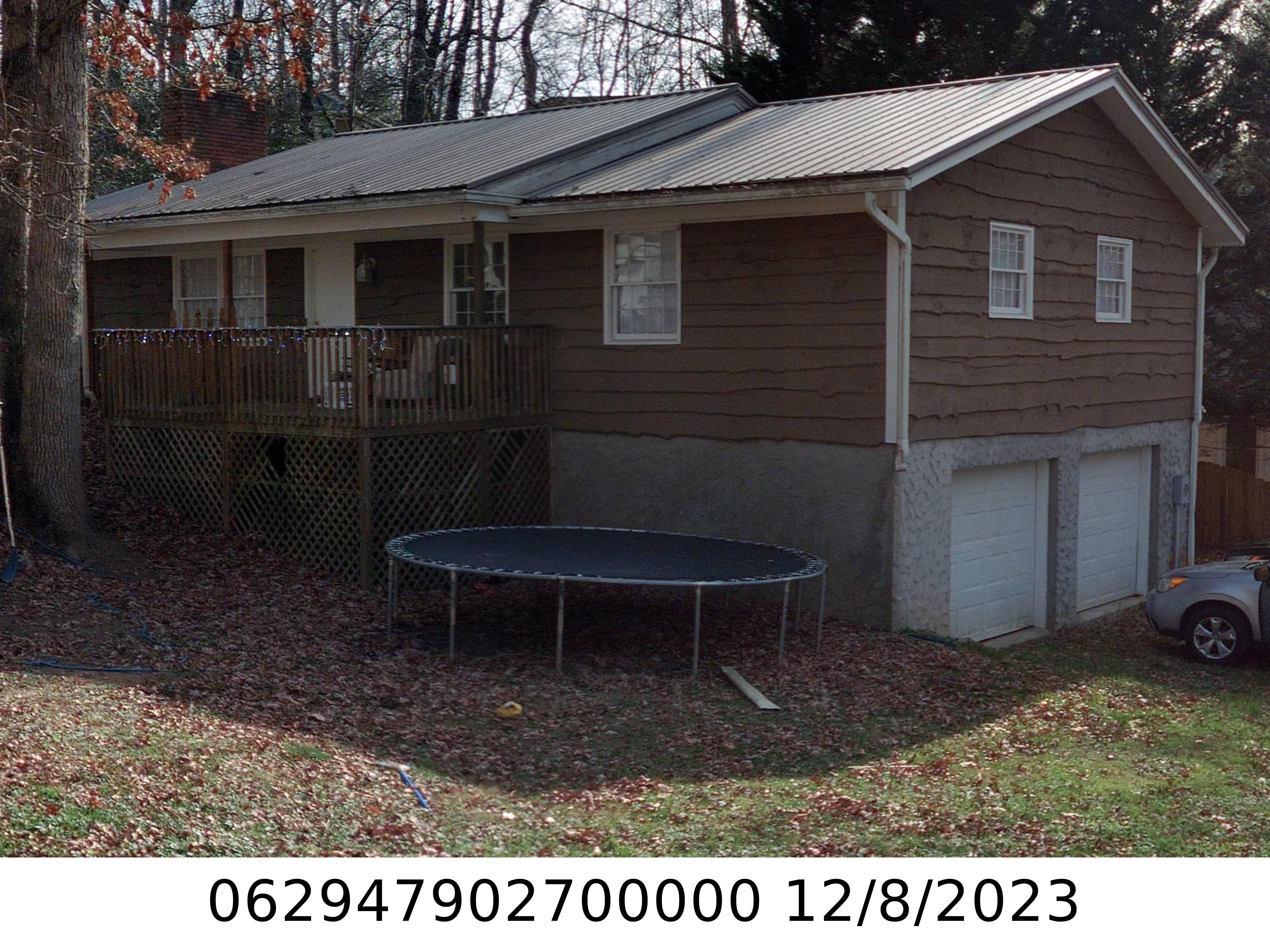 A picture of the property located at 1 DEW WAITE RD, BLACK MOUNTAIN NC 28711.