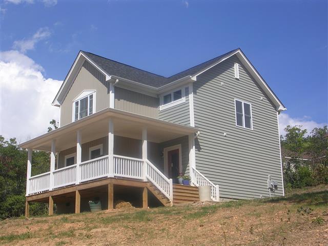 A picture of the property located at 35 LOCUST ST, BLACK MOUNTAIN NC 28711.
