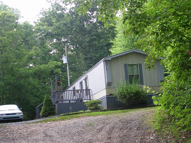 A picture of the property located at 25 FAR VIEW RD, BLACK MOUNTAIN NC 28711.