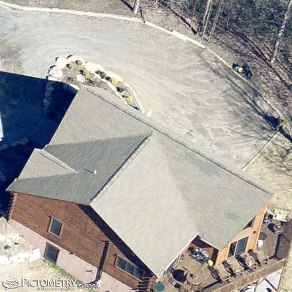 A picture of the property located at 29 DEER LICK LN, BLACK MOUNTAIN NC 28711.