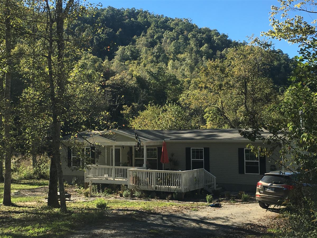 A picture of the property located at 2428 NC 9 HWY, BLACK MOUNTAIN NC 28711.