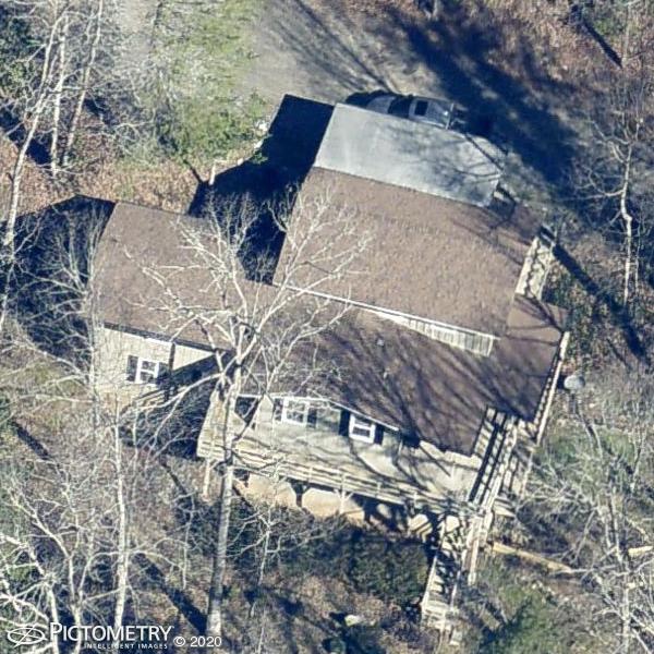 A picture of the property located at 20 ROYS LN, BLACK MOUNTAIN NC 28711.