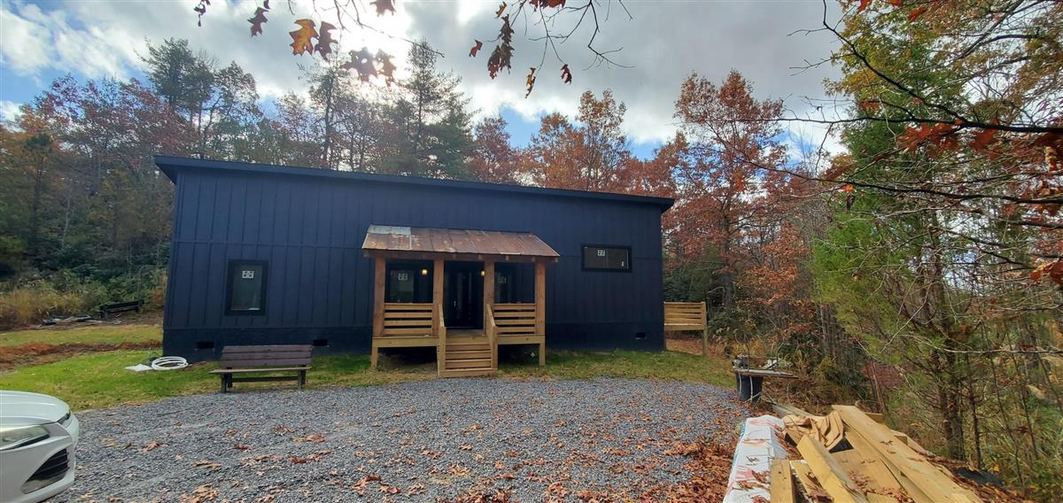 A picture of the property located at 12 BIRD CREEK ESTATES RD, BLACK MOUNTAIN NC 28711.