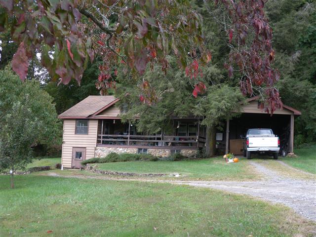 A picture of the property located at 400 LAKE EDEN RD, BLACK MOUNTAIN NC 28711.