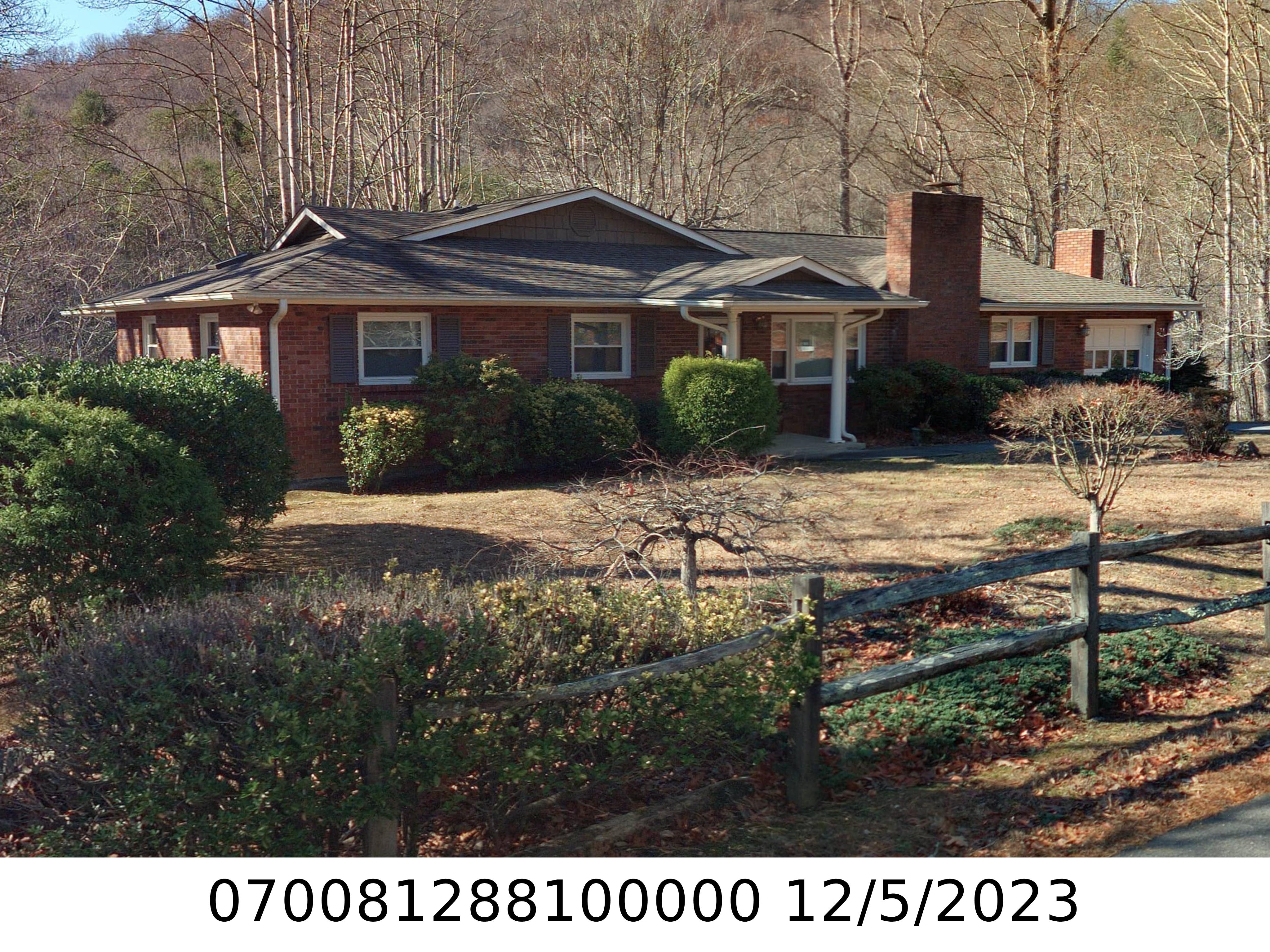 A picture of the property located at 103 RICHARD LN, BLACK MOUNTAIN NC 28711.