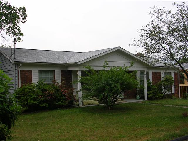 A picture of the property located at 15 DANIEL LN, BLACK MOUNTAIN NC 28711.