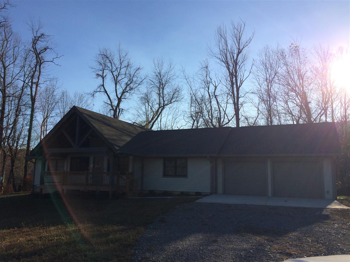 A picture of the property located at 20 SUGAR MAPLE DR, BLACK MOUNTAIN NC 28711.